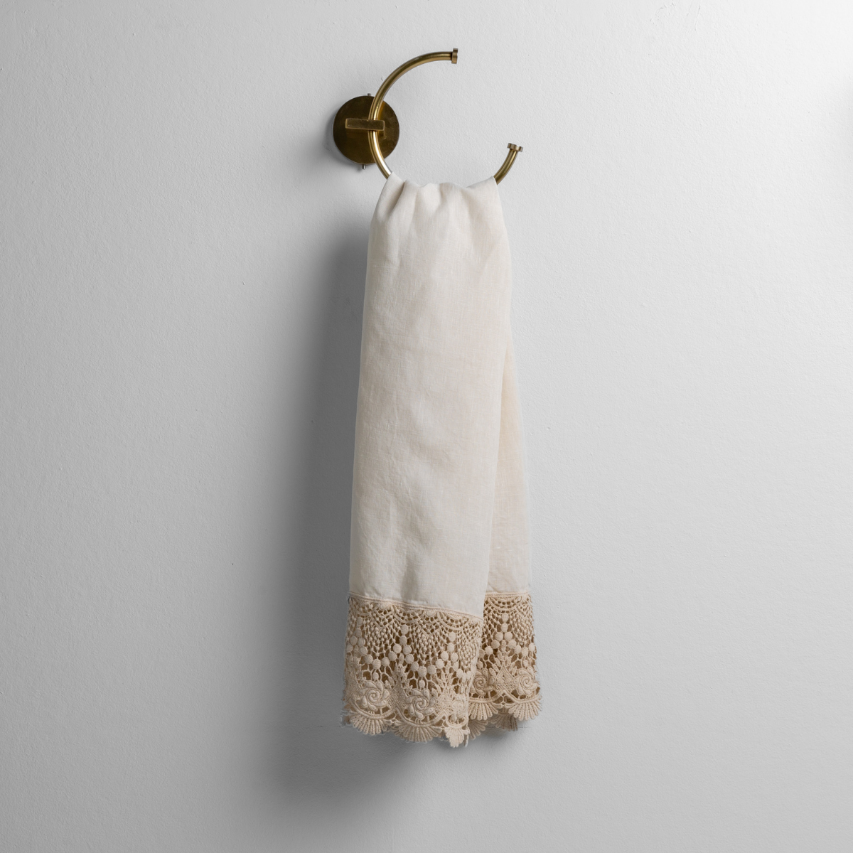 Bella Notte Mattine Guest Towel