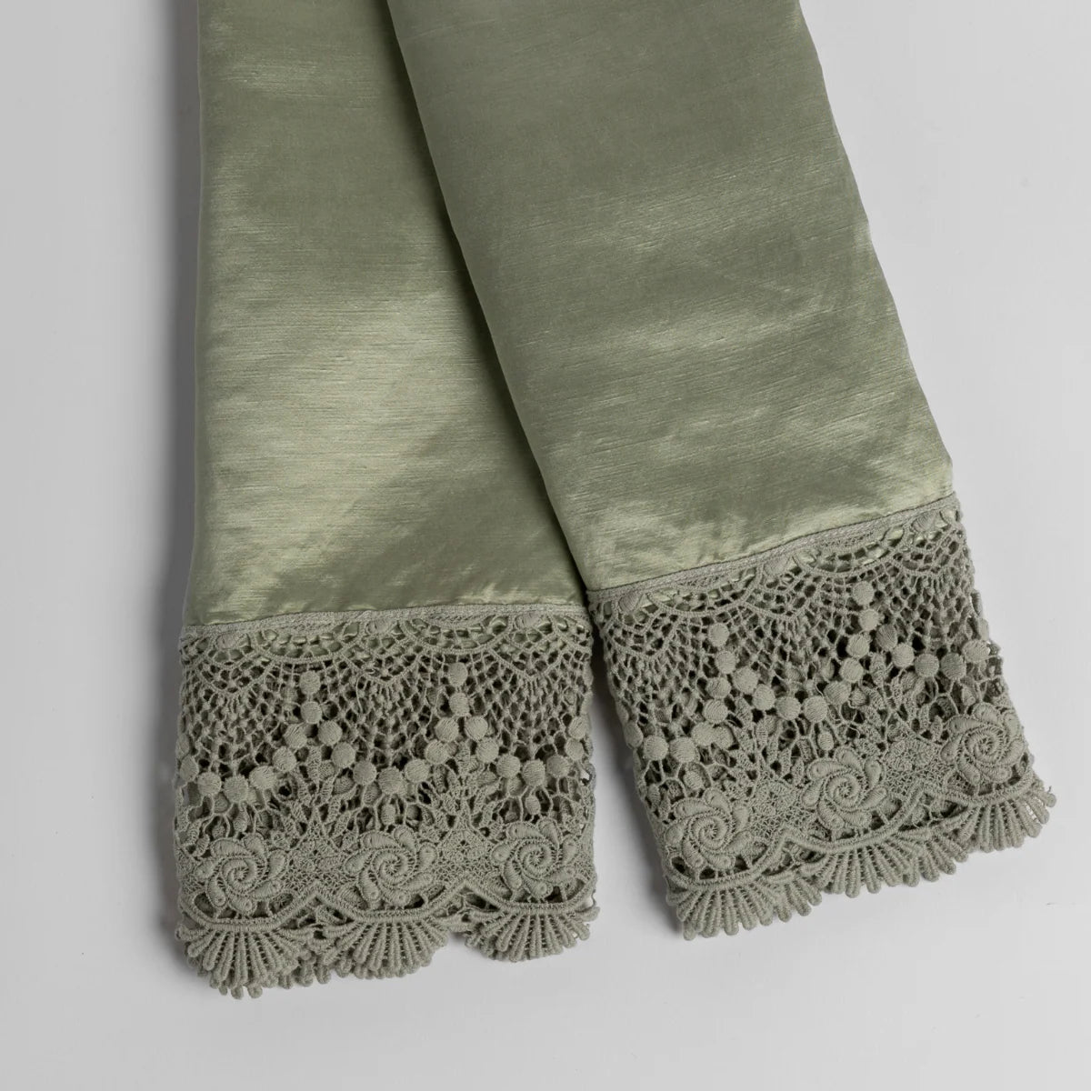 Bella Notte Paloma Mattine Pillowcase