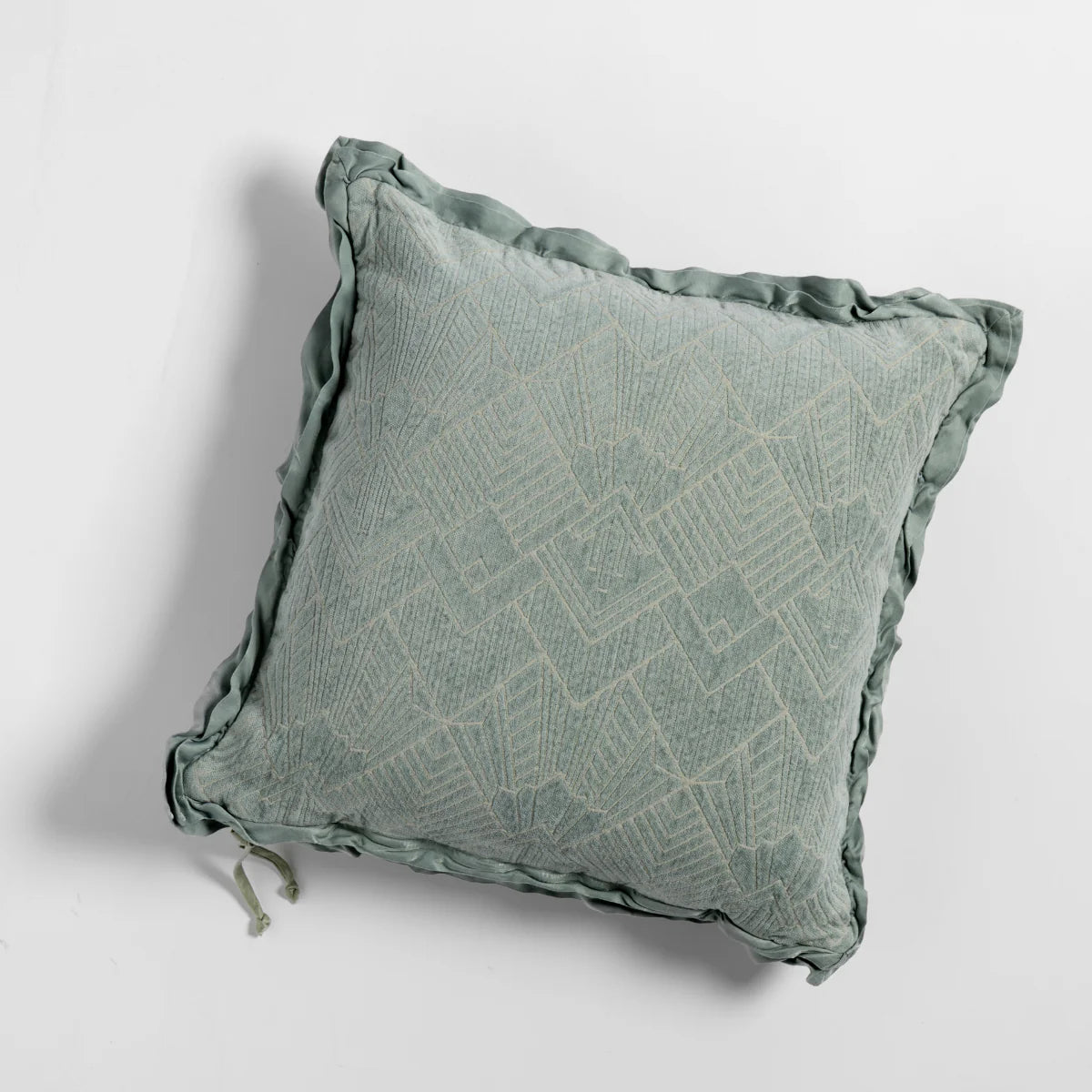Bella Notte Trettino Throw Pillow