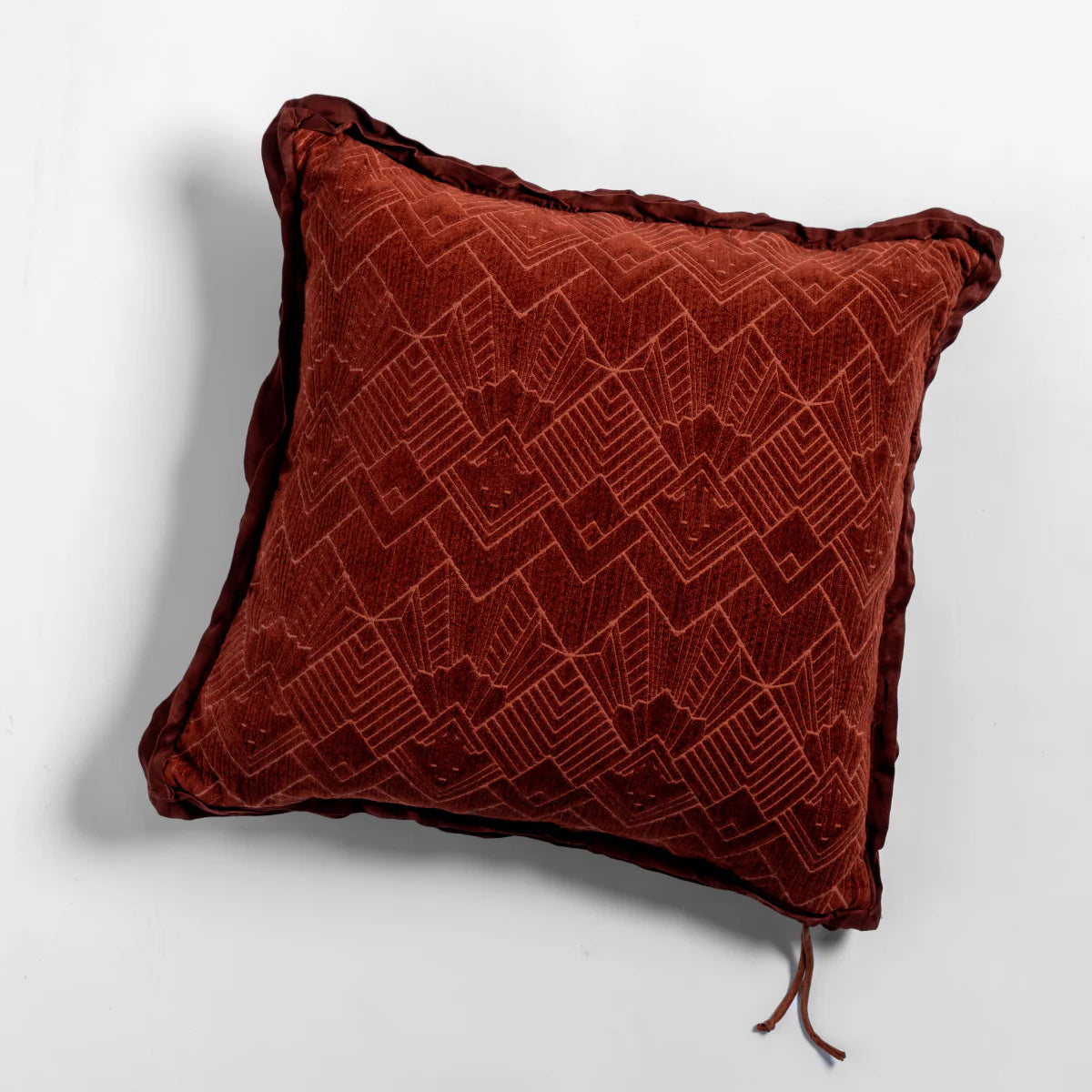 Bella Notte Trettino Throw Pillow