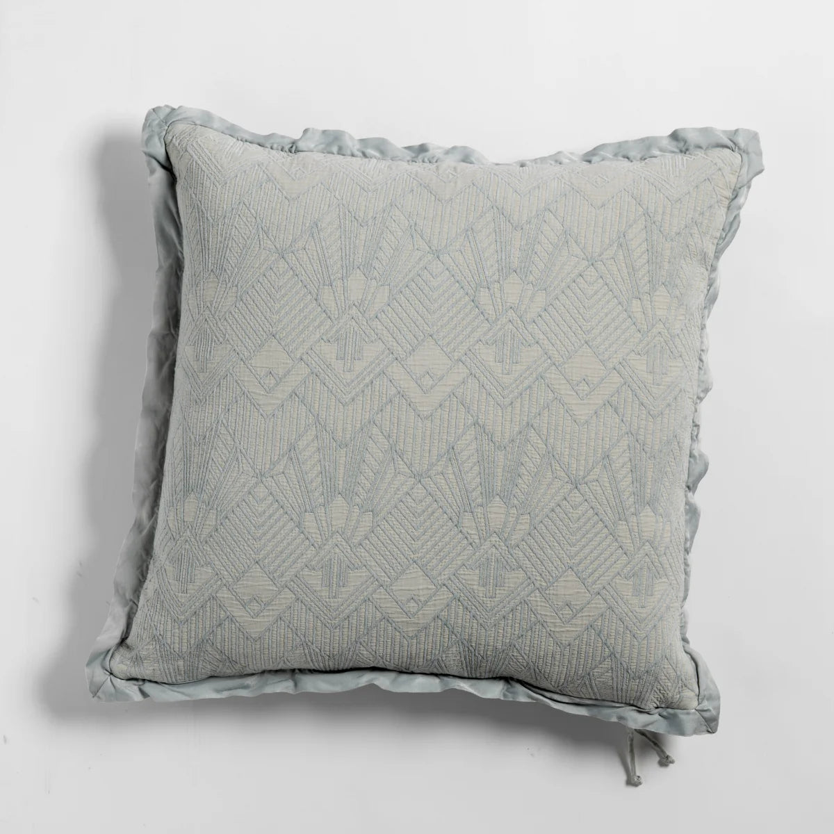 Bella Notte Trettino Throw Pillow