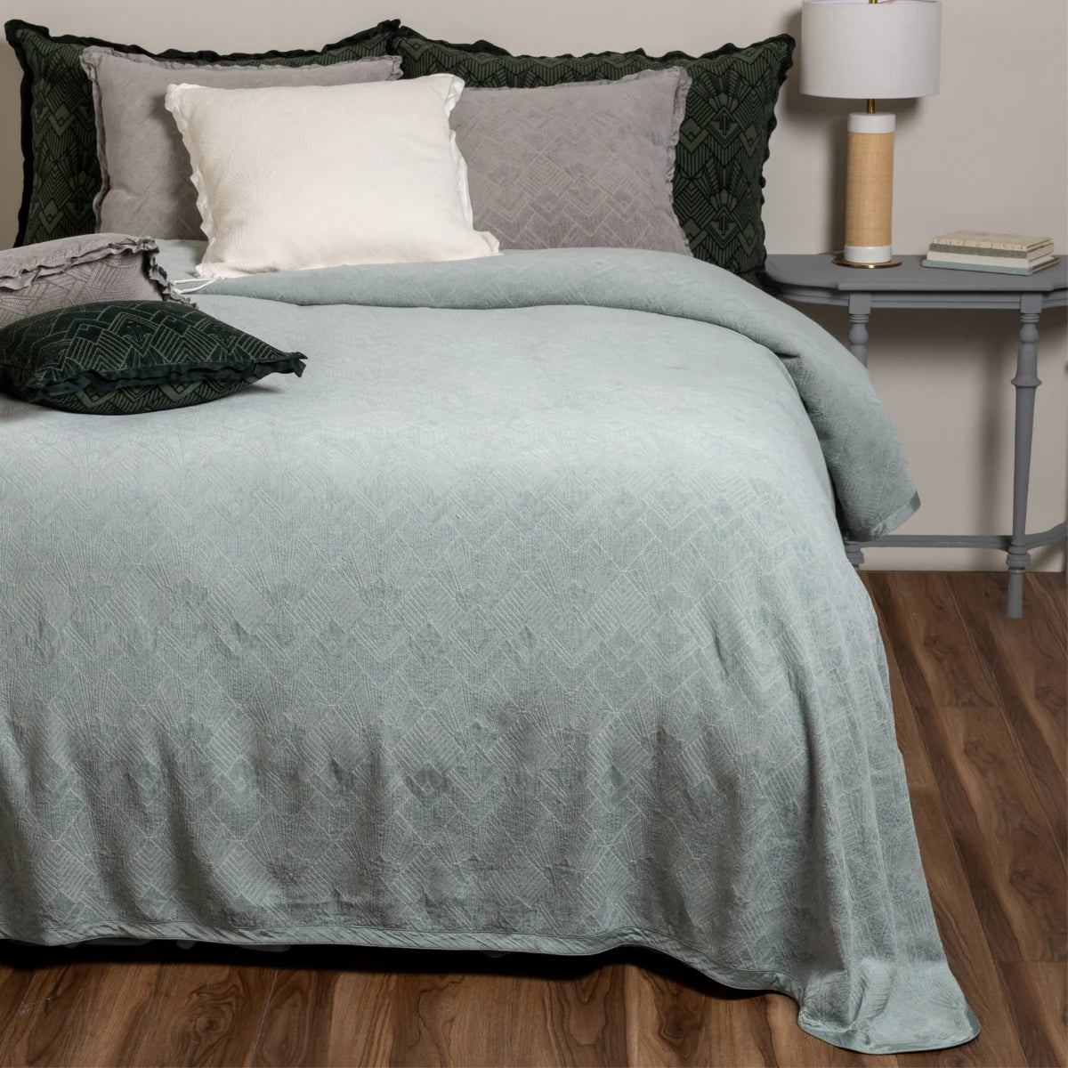 Bella Notte Trettino Bedspread