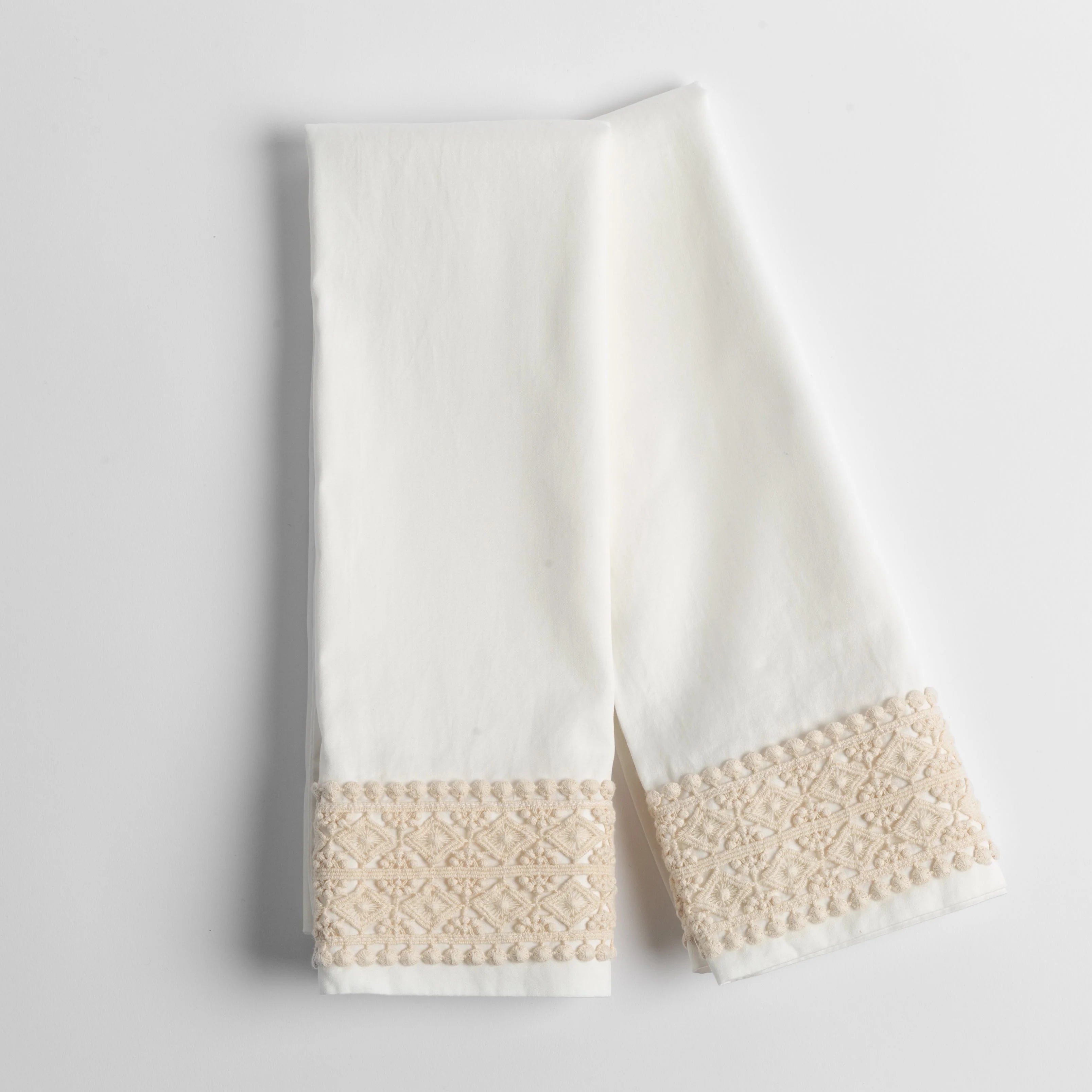 Bella Notte Bria Novola Lace Pillowcase