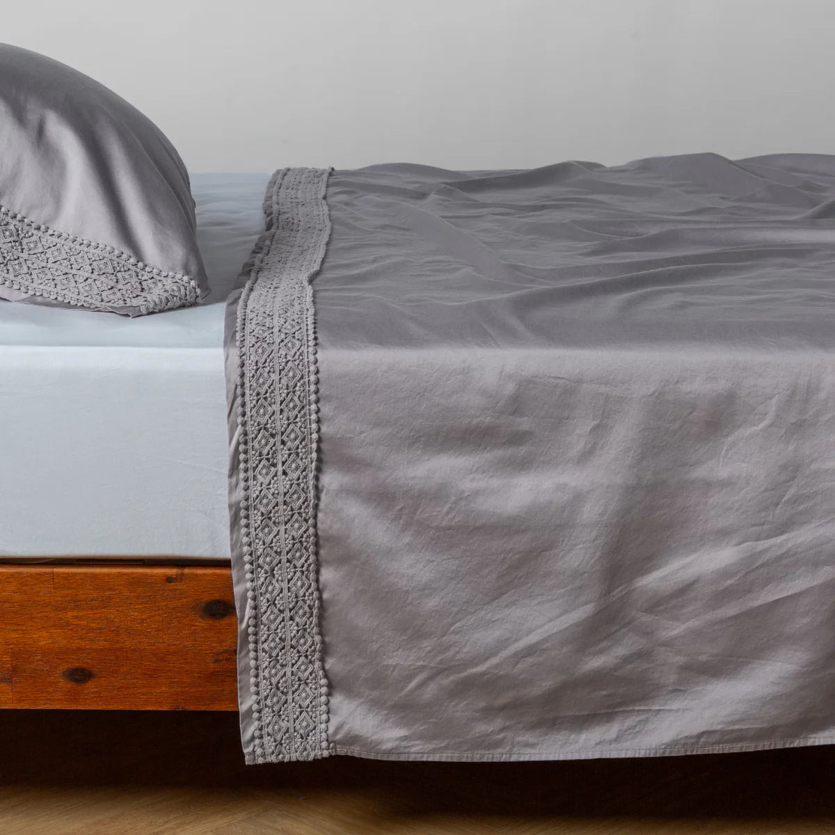 Bella Notte Bria Novola Lace Flat Sheet