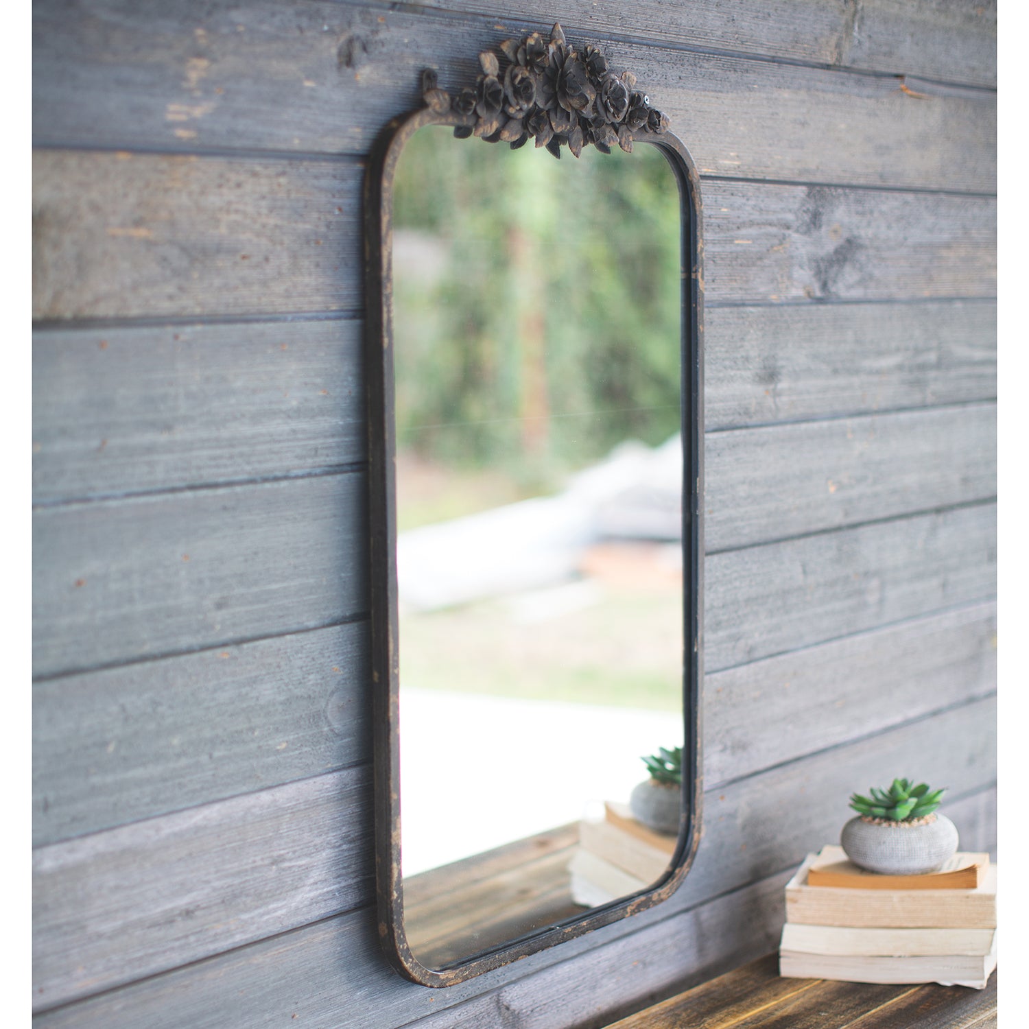 Flower Details Wall Mirror