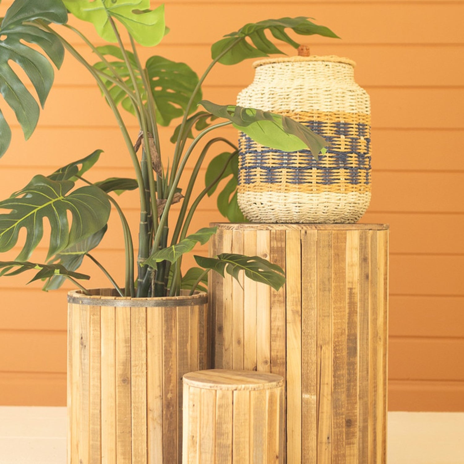 Round Recycled Wood Pedestasl Set of 3
