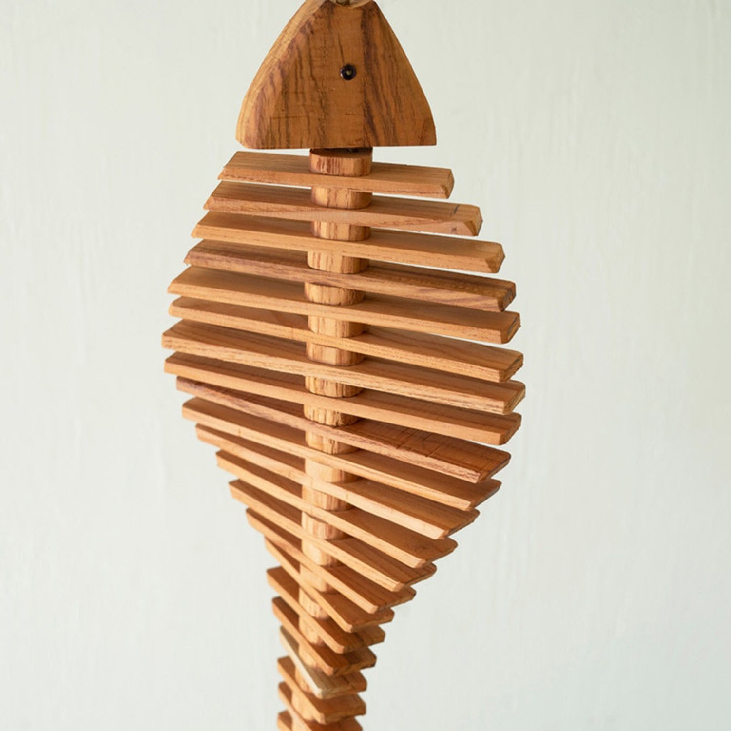 Hanging Wooden Fish Spinner