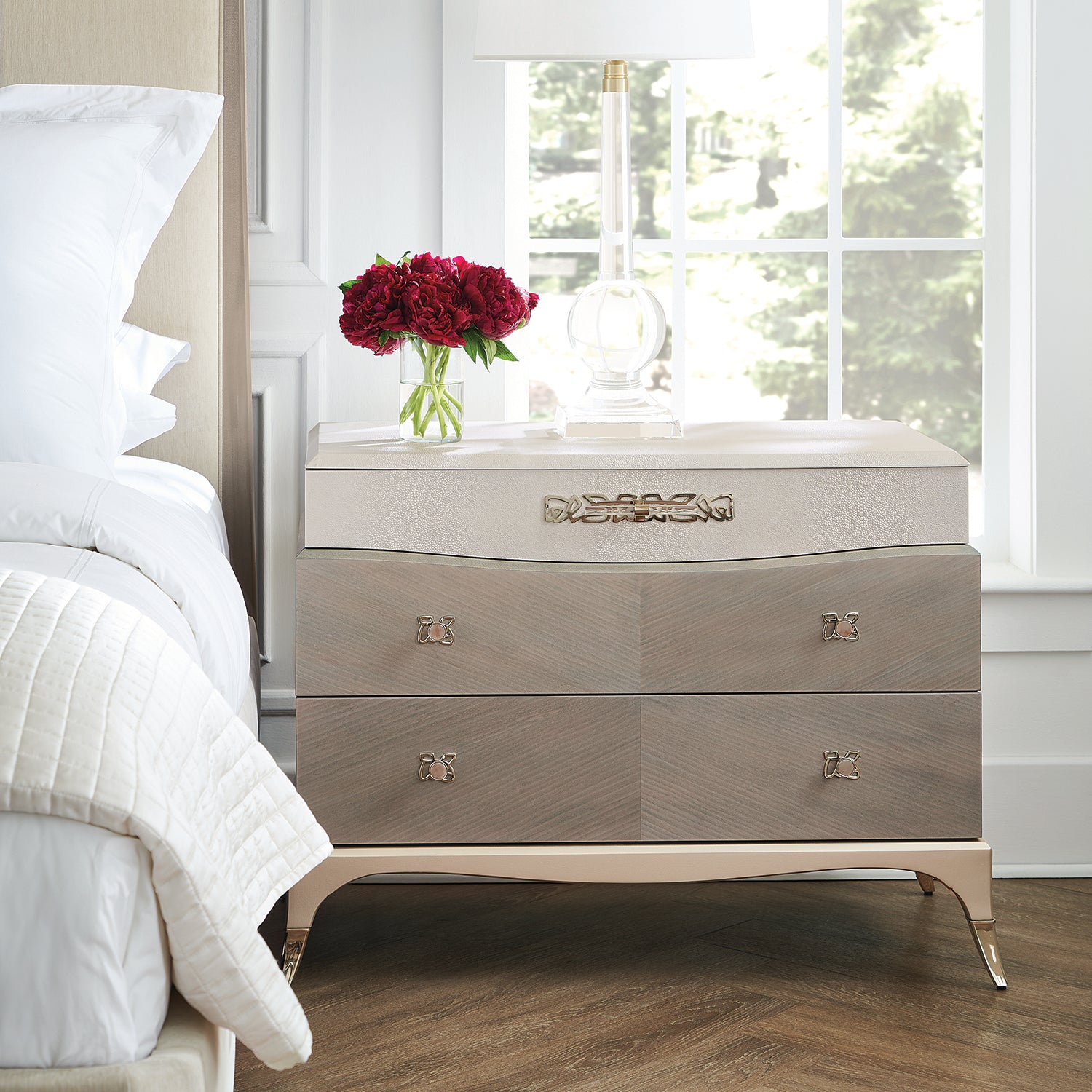 Caracole Vibrato Dresser