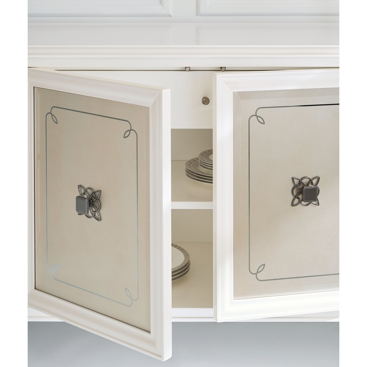 Caracole Lattice Serve You Buffet - Final Sale