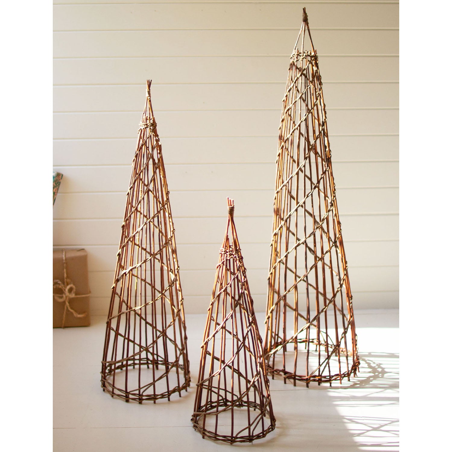 Twig Nesting Christmas Tree Statue Set of 3