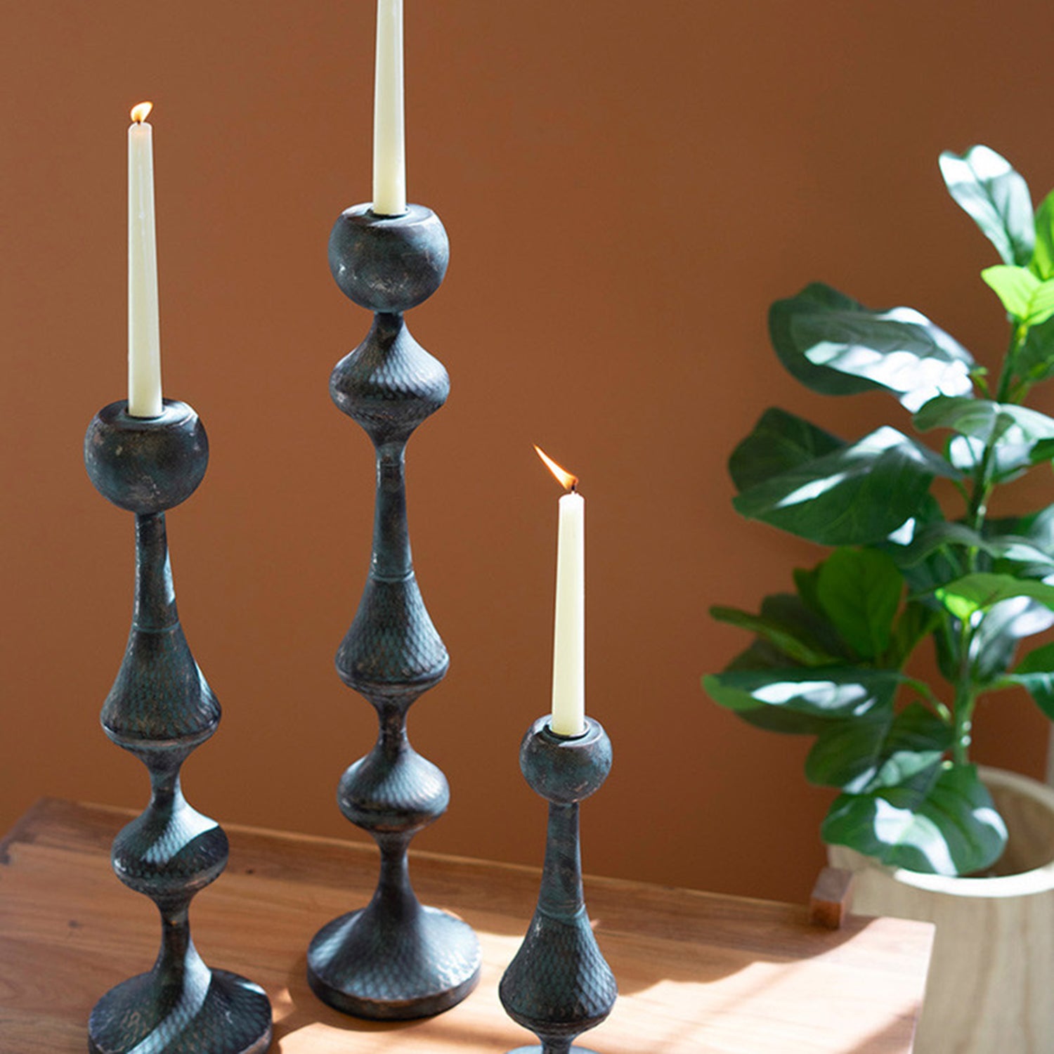 Metal Tower Candle Holder Set of 3