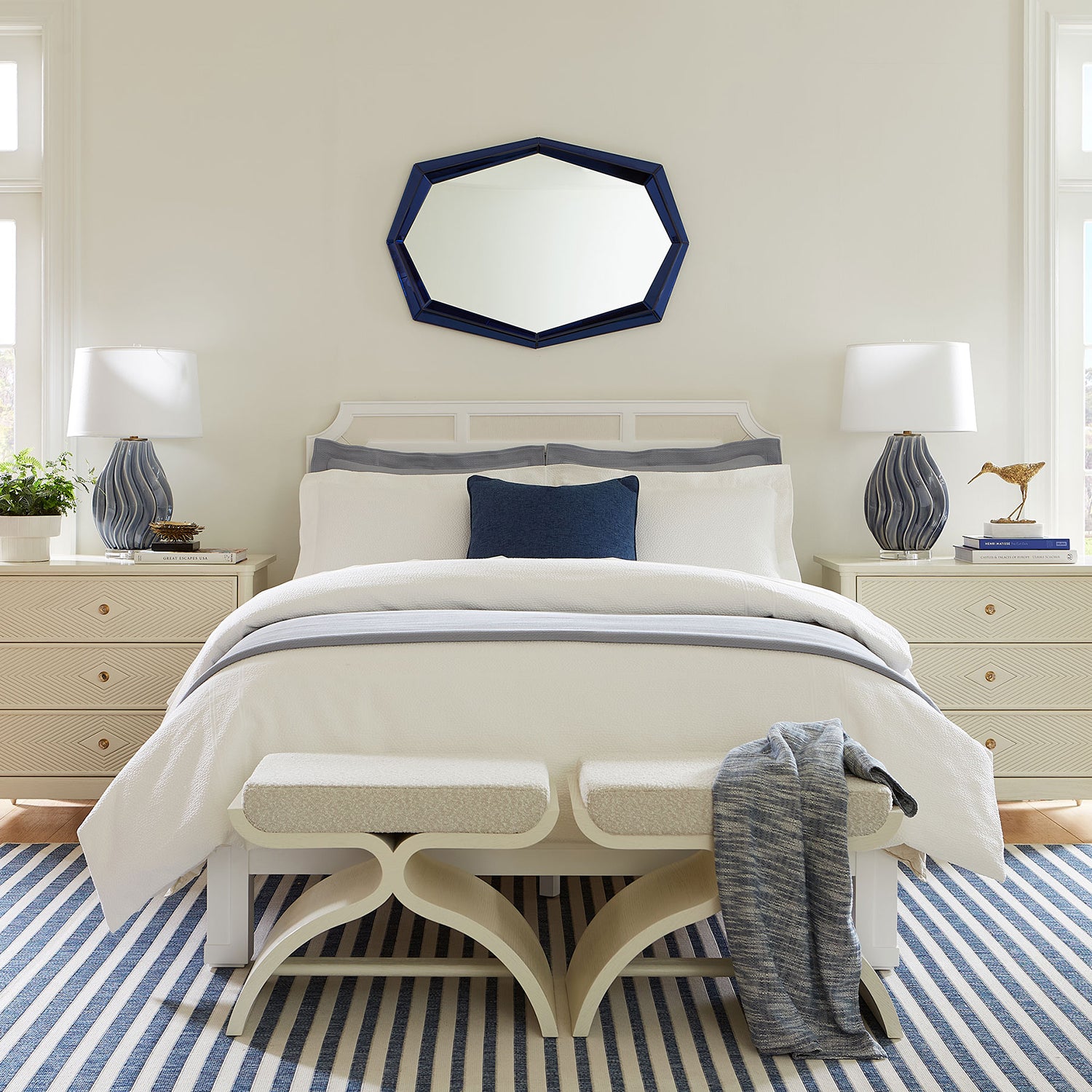 Villa and House Carson Stool