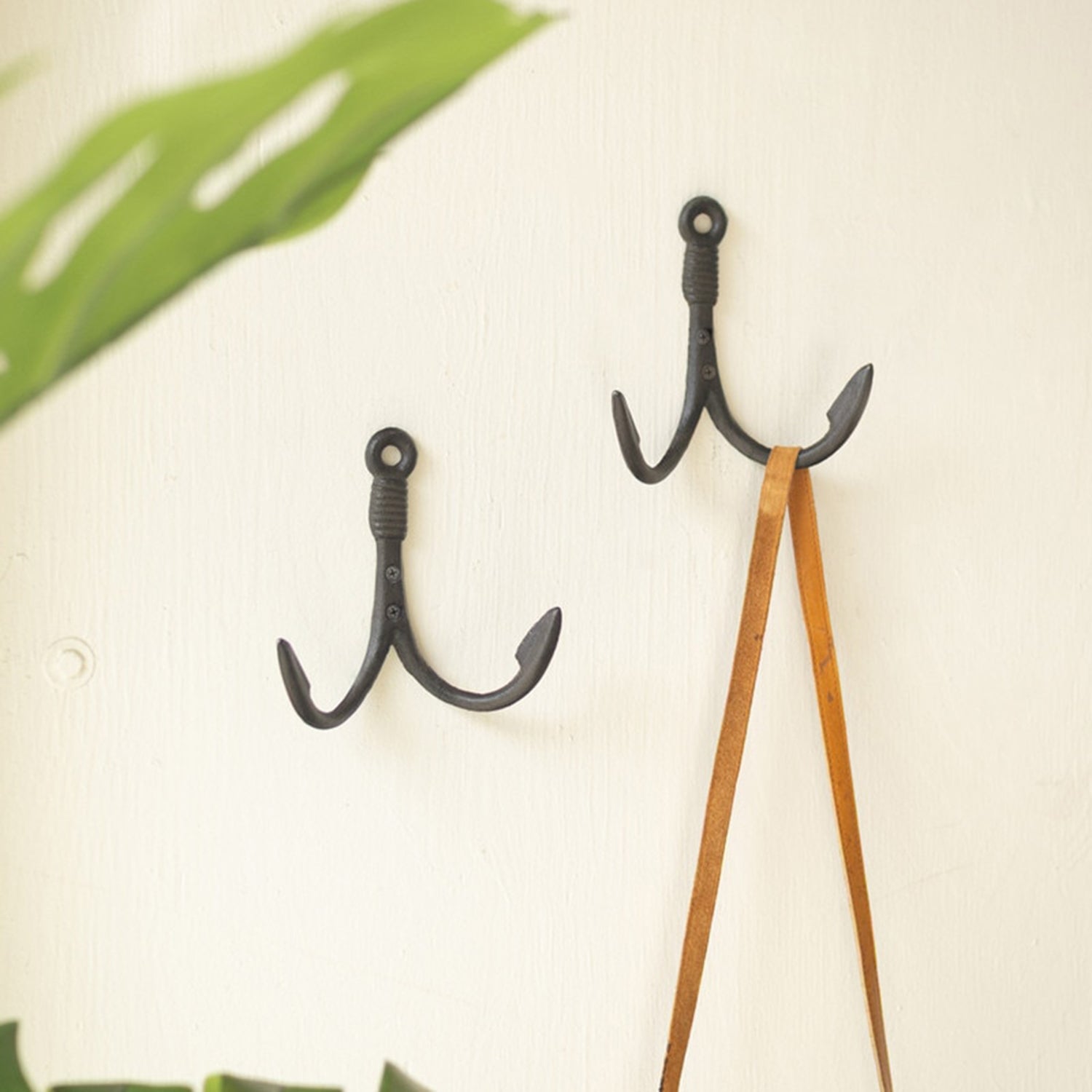 Cast Iron Fishing Hook Hanger Set of 6