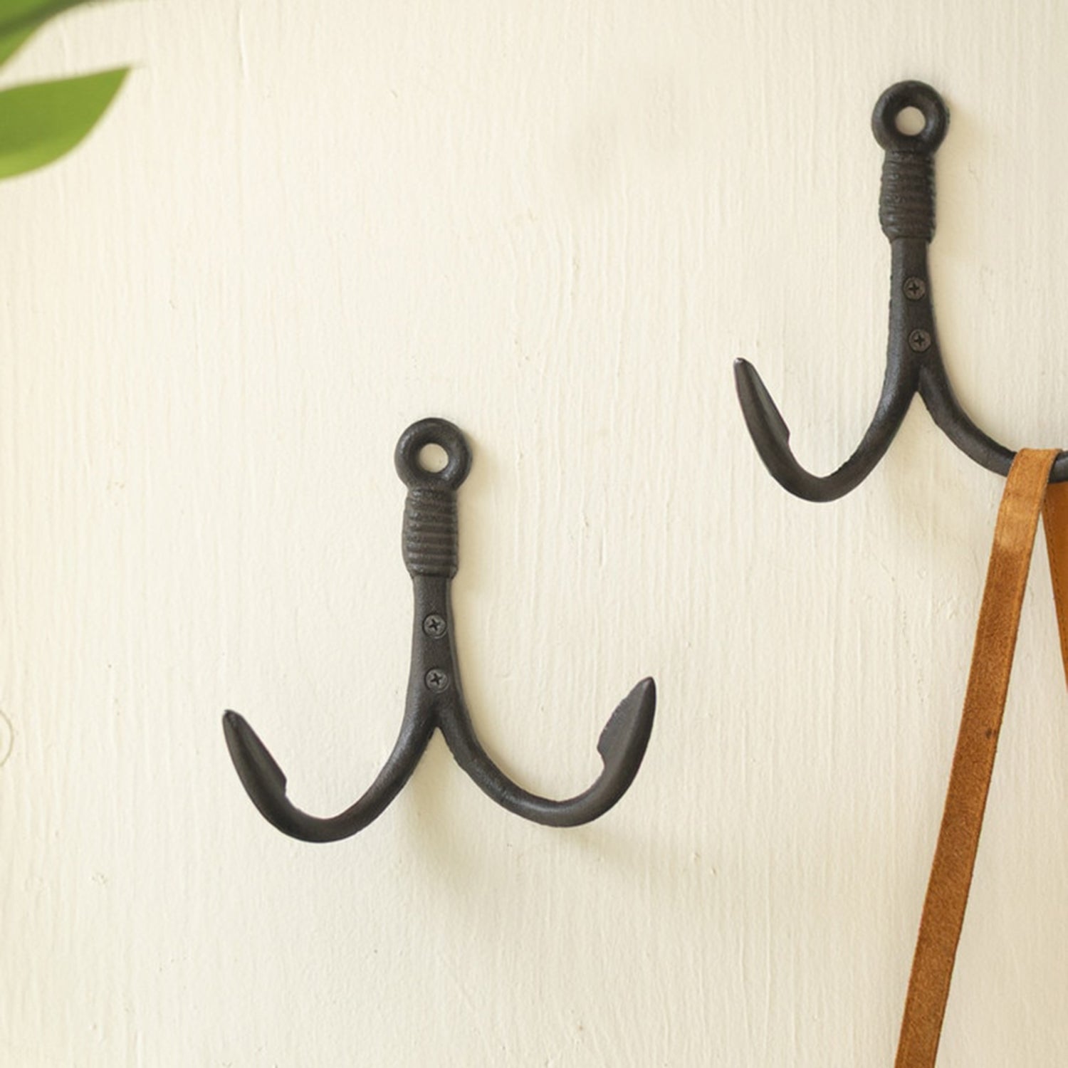 Cast Iron Fishing Hook Hanger Set of 6