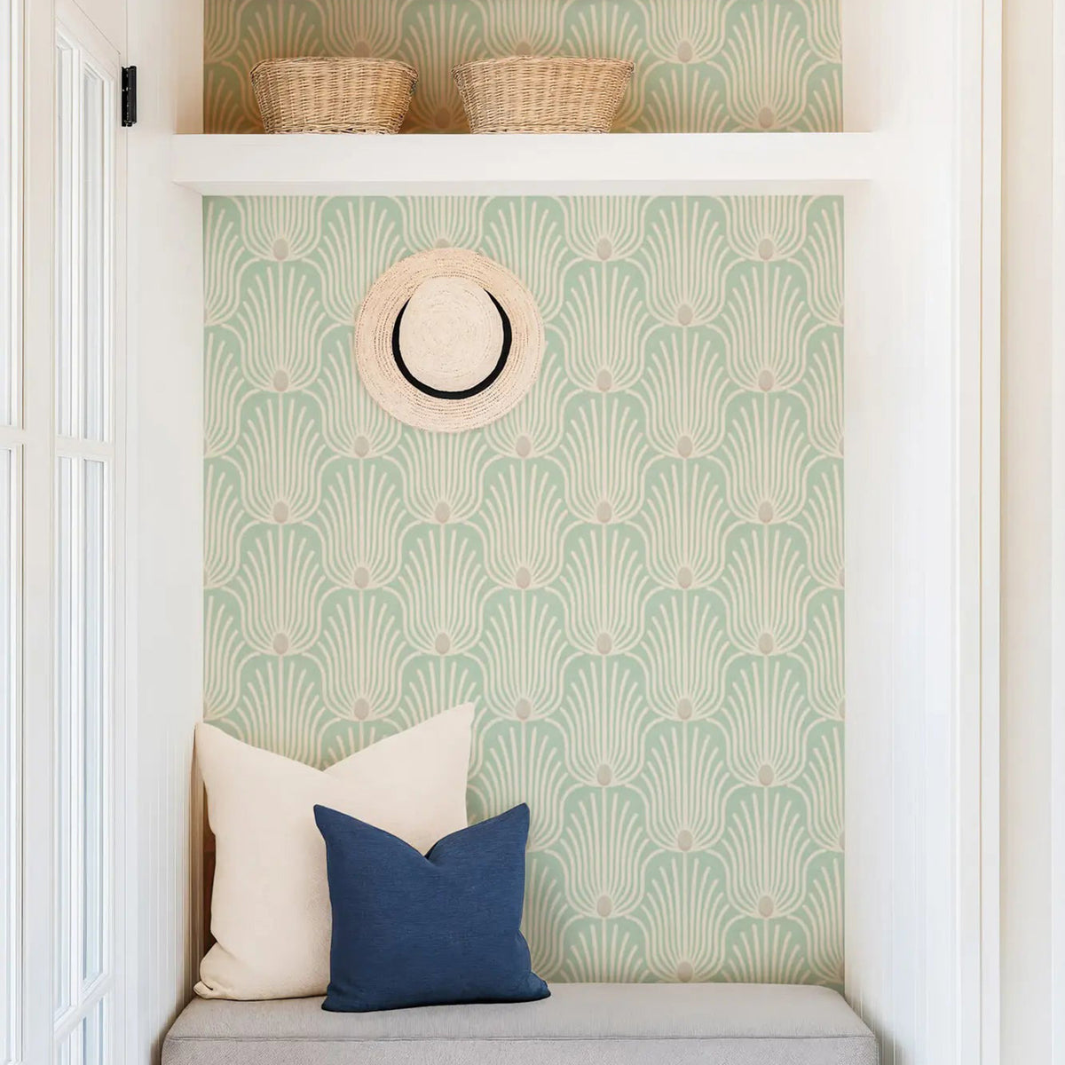 Mitchell Black Carlyle Feather Wallpaper