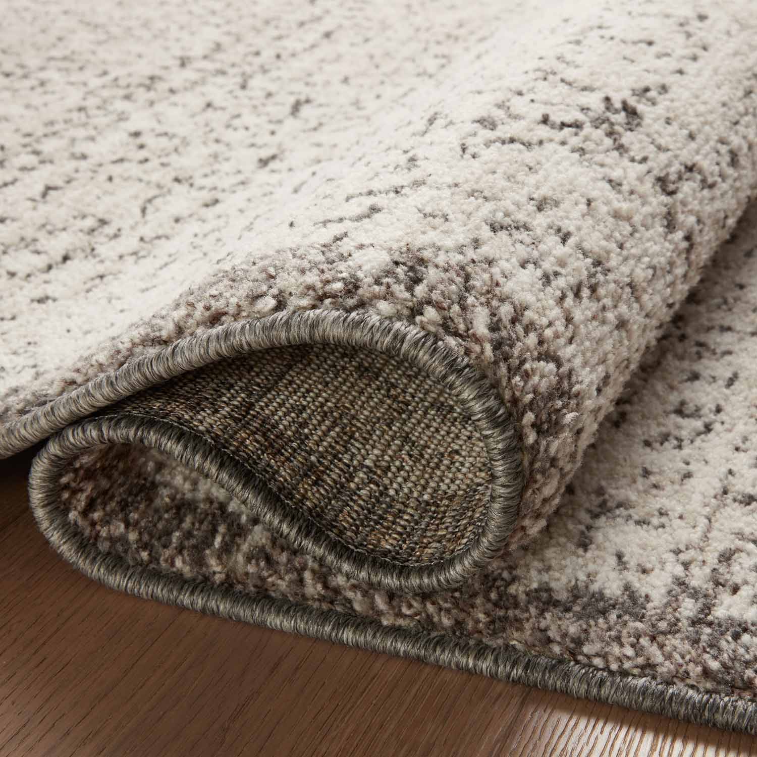 Loloi Darby Ivory/Stone Power Loomed Rug