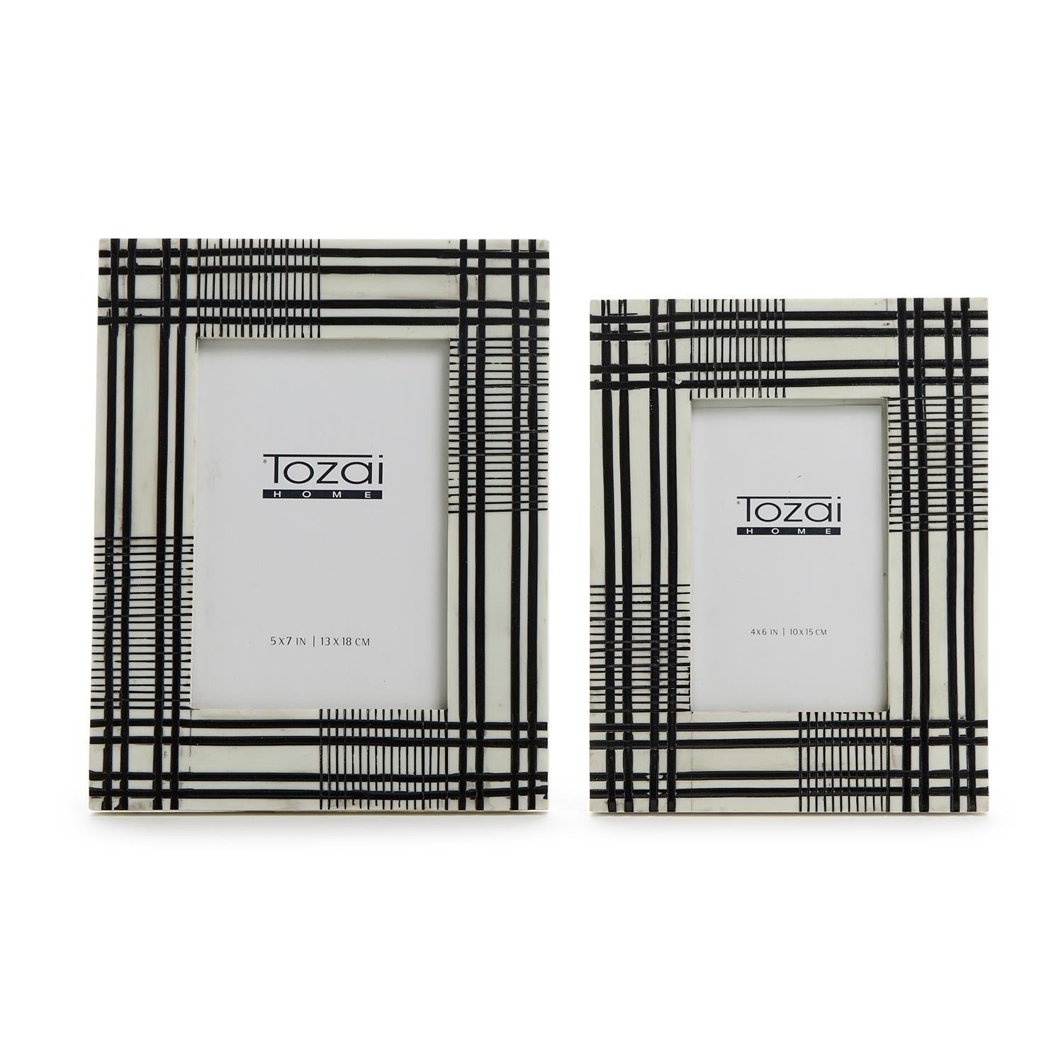 Black and White Photo Frame Set of 2