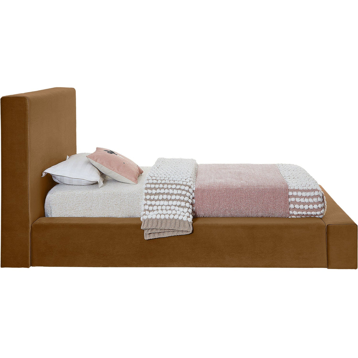 Dorian Saddle Velvet Upholstered Bed