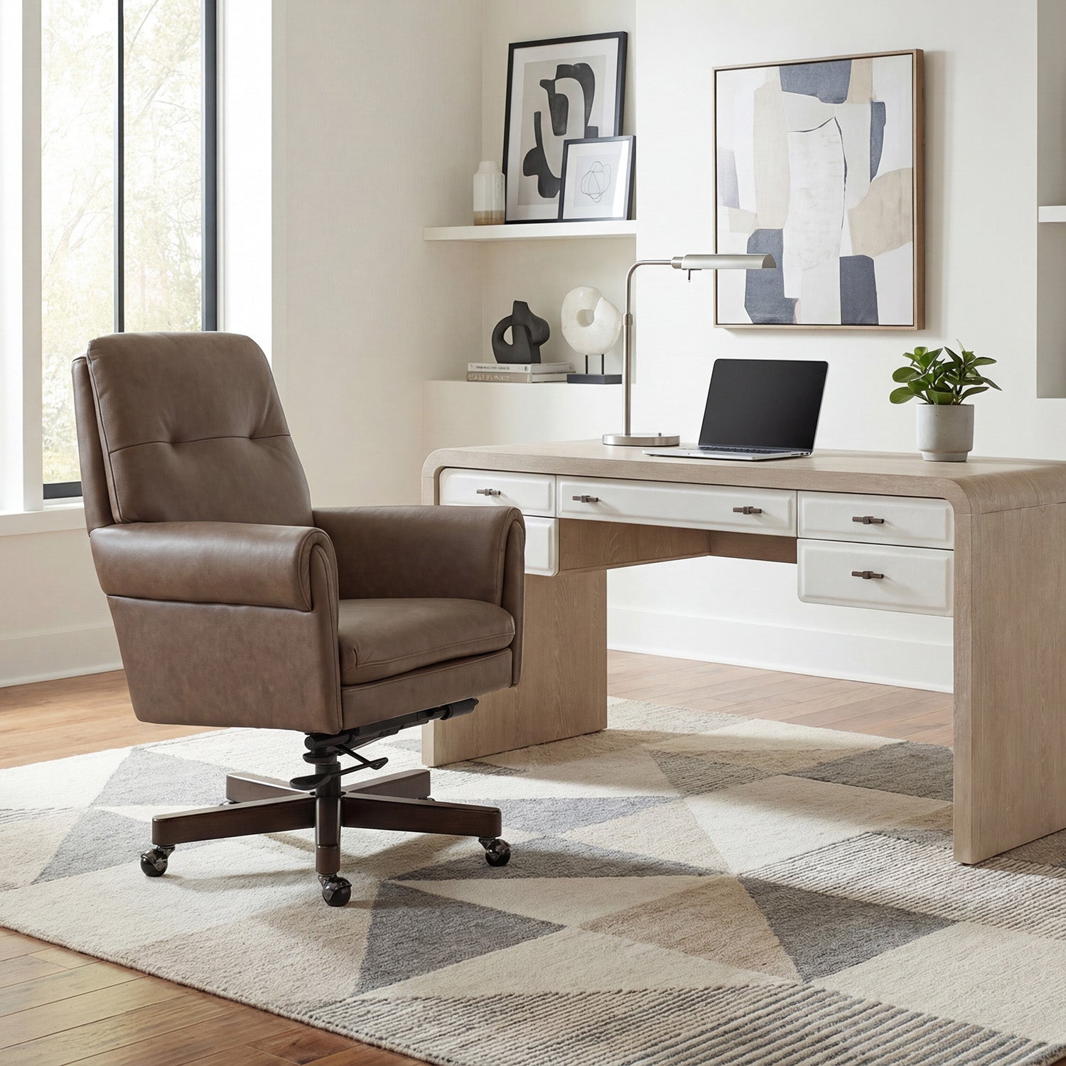 Hooker Furniture Lenora Swivel Tilt Executive Chair