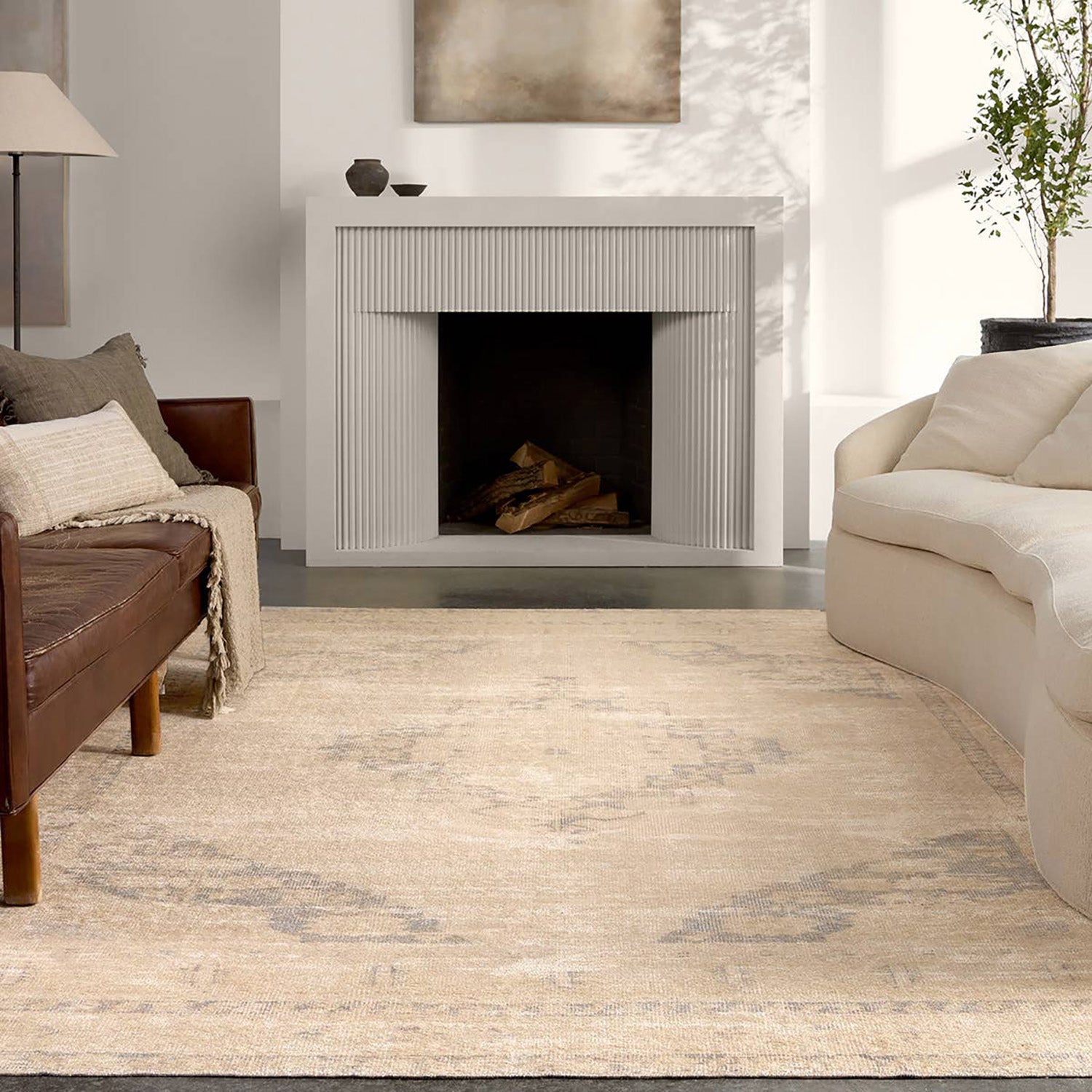 Label J by Jaipur Living Edage Sibit Power Loomed Rug