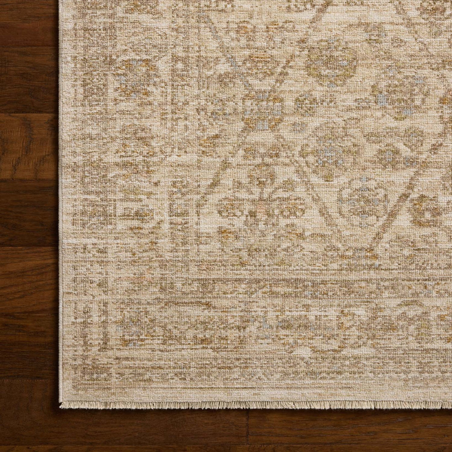 Loloi Elora Ivory/Multi Power Loomed Rug