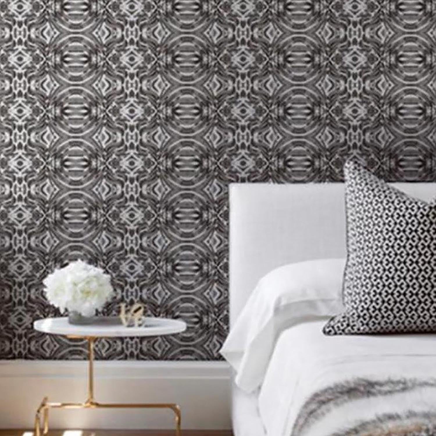 Mitchell Black Fusion Before Wallpaper