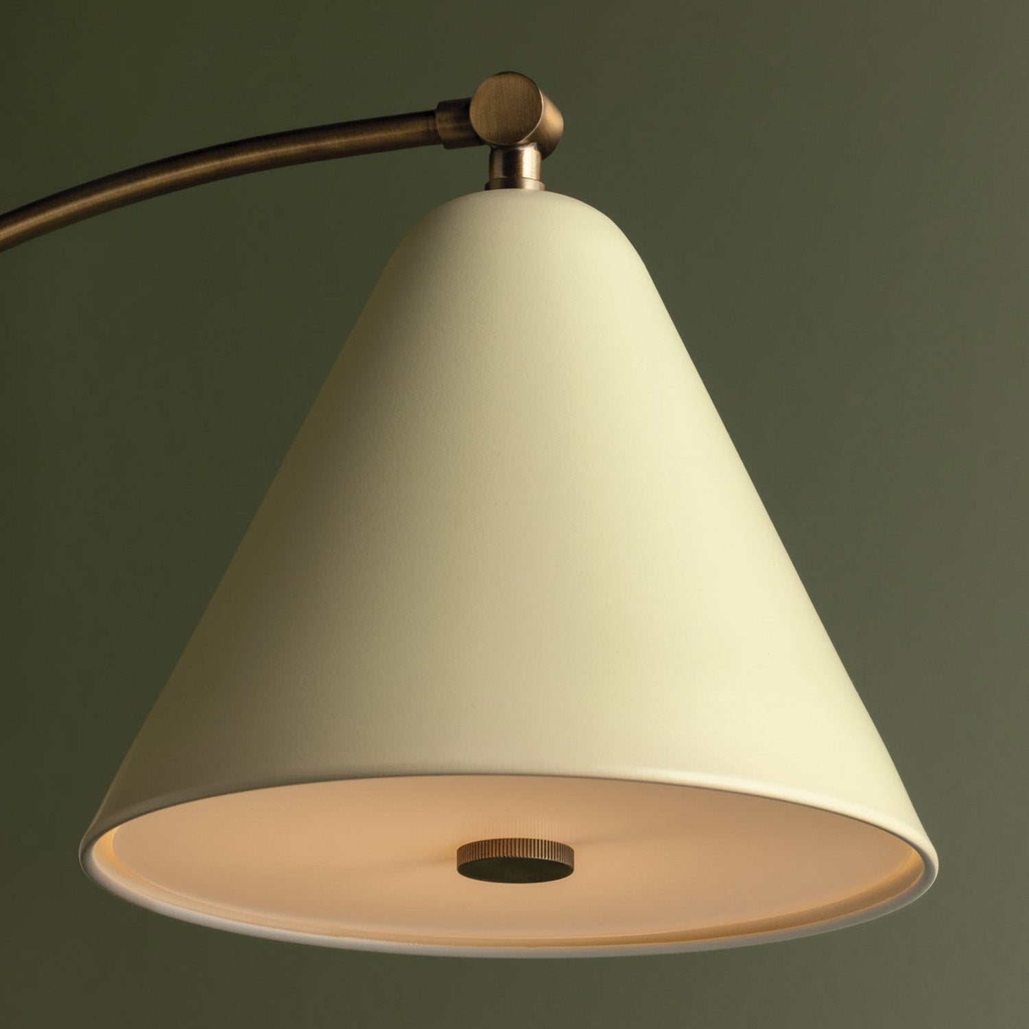 Troy Lighting Clive Patina Brass 5 Light Chandelier