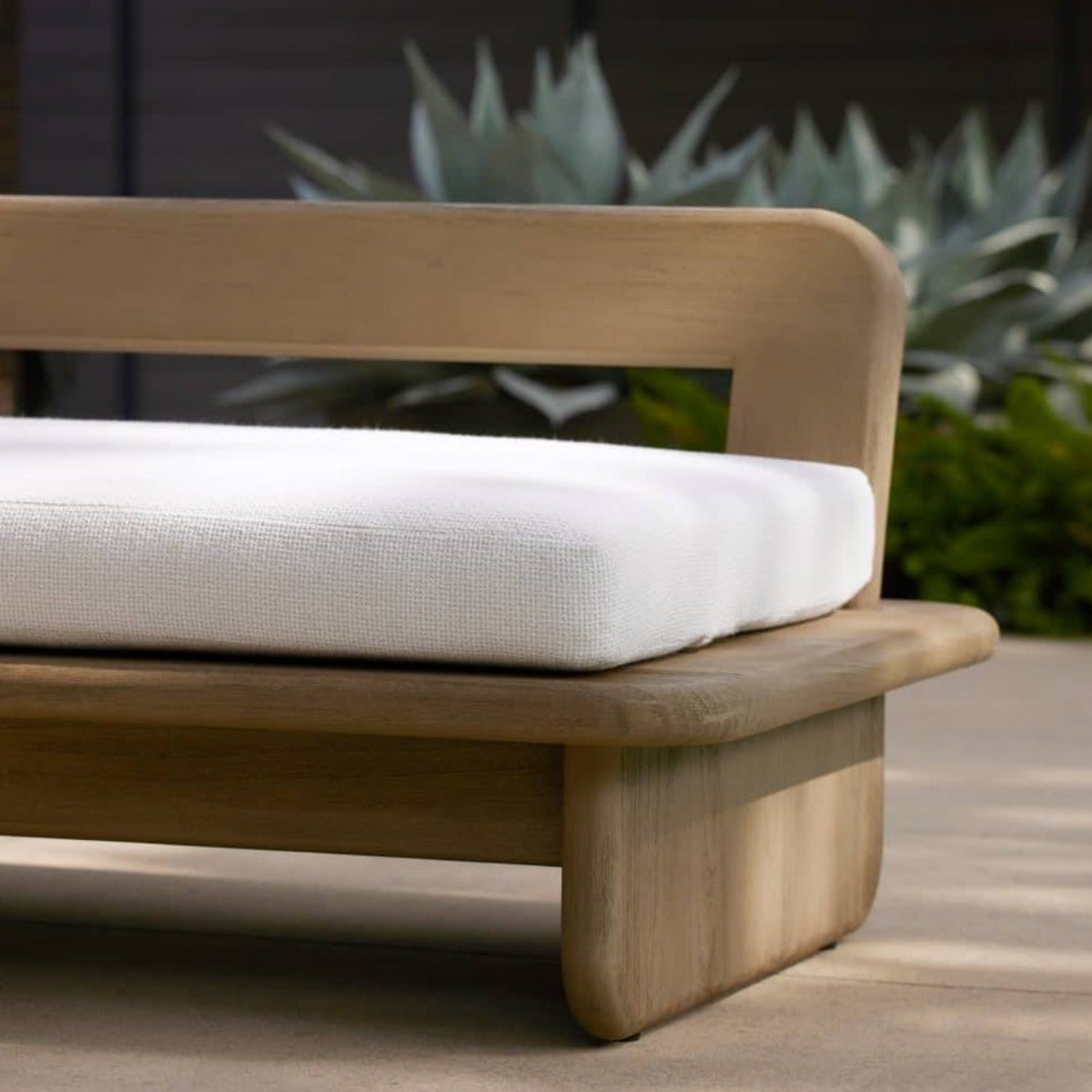 Arteriors Fargo Outdoor Settee