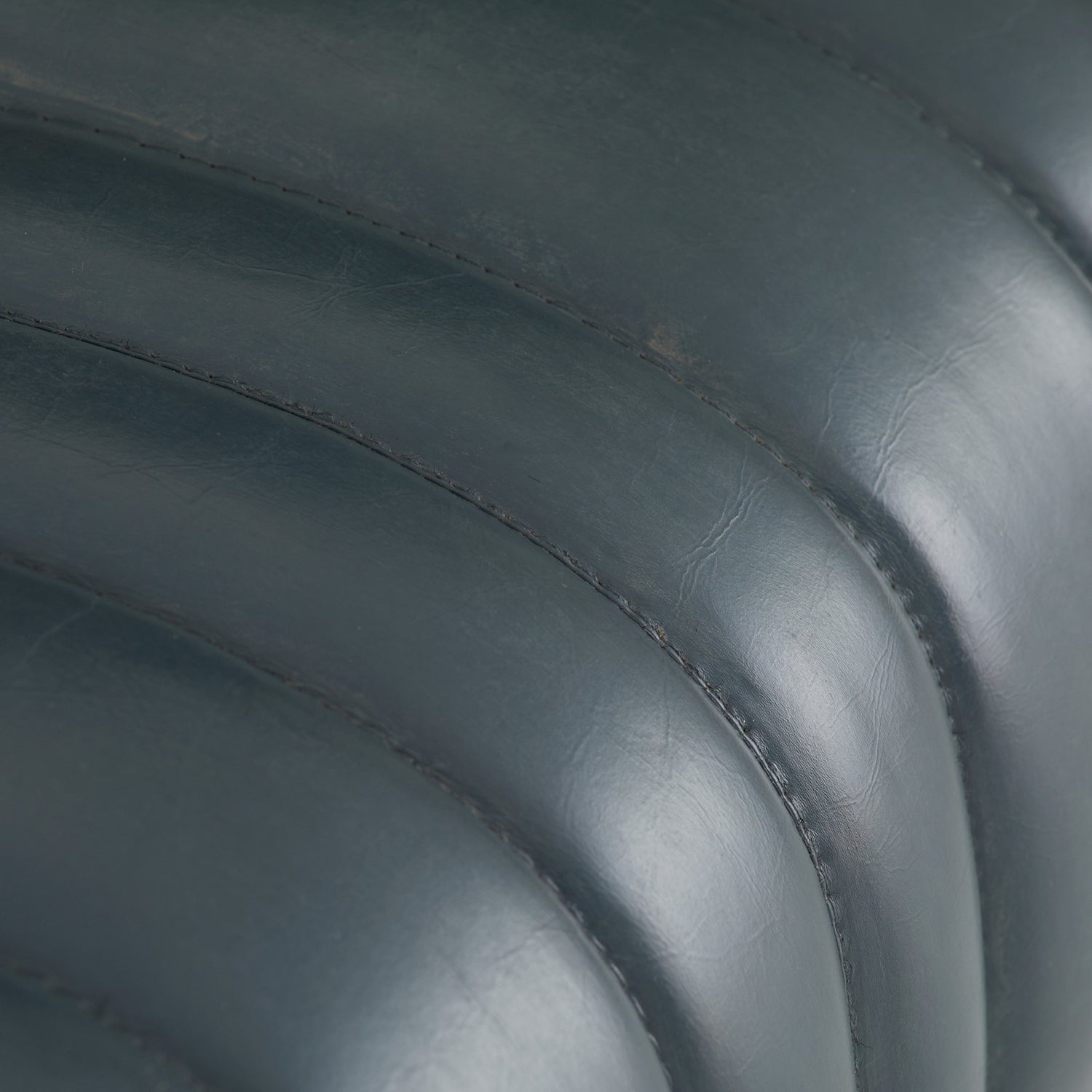 Arteriors Hastings Bench