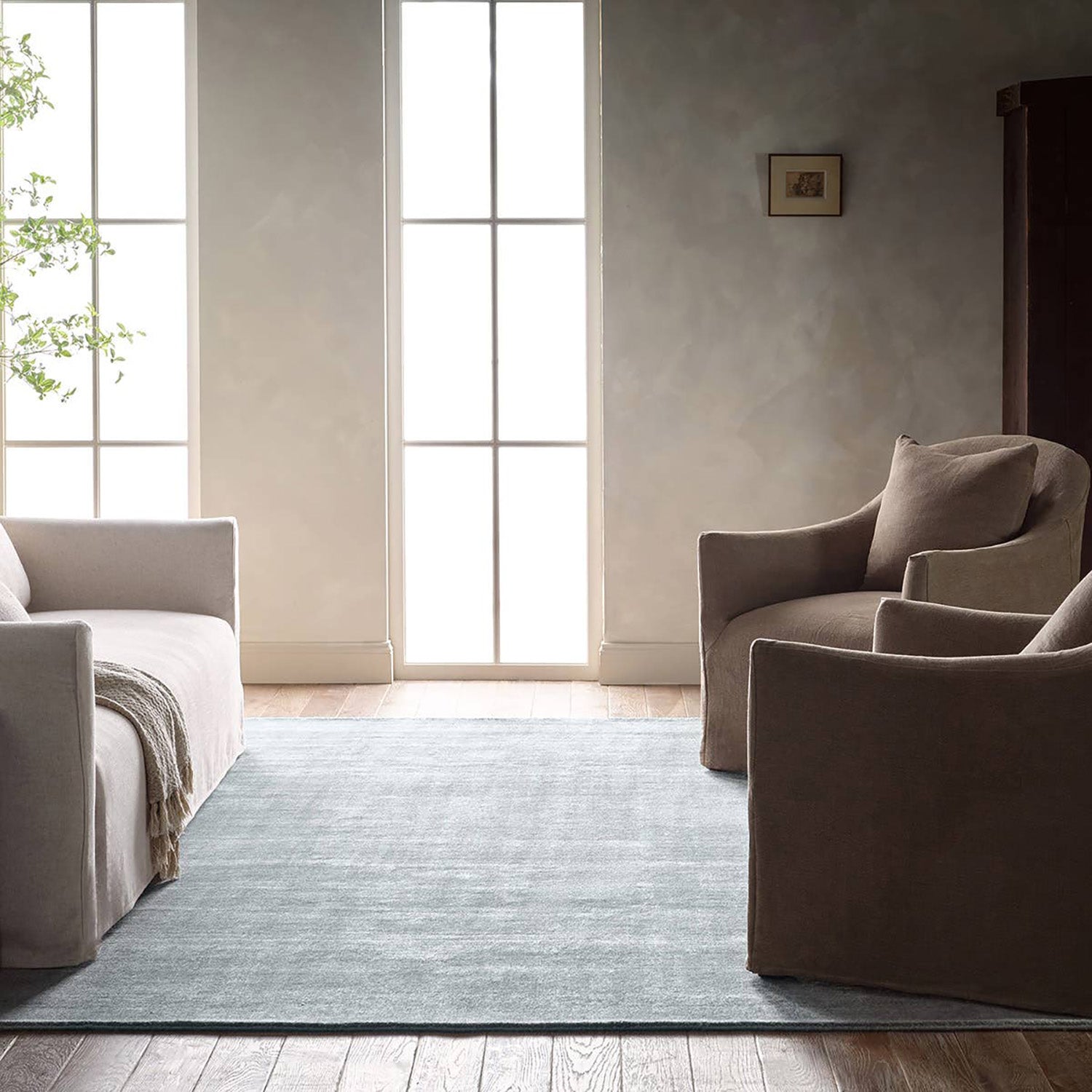 Jaipur Living Fletcher Arcus Solid Handwoven Rug