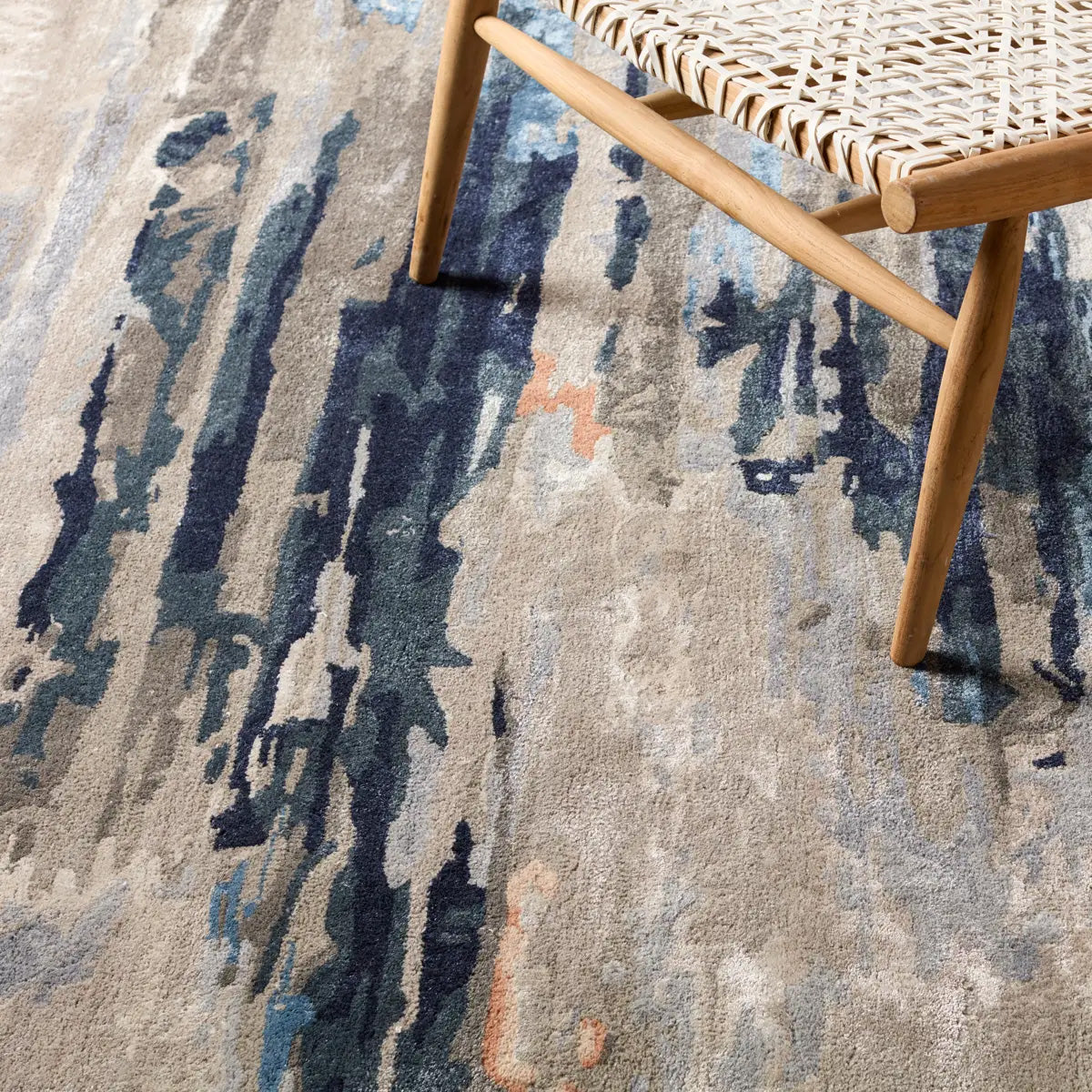 Jaipur Living Genesis Ryenn Hand Tufted Rug