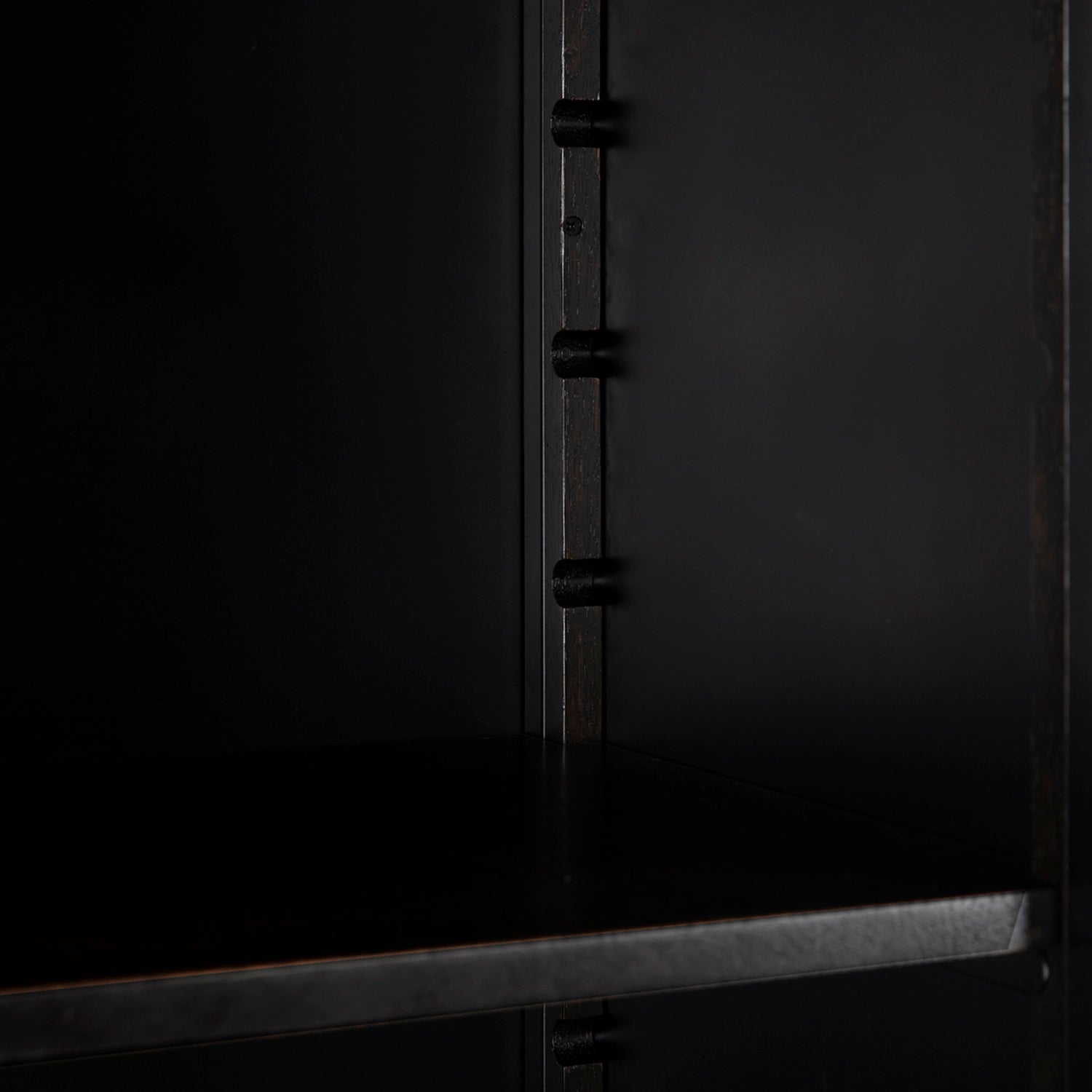 Noir New Tyrol Hutch