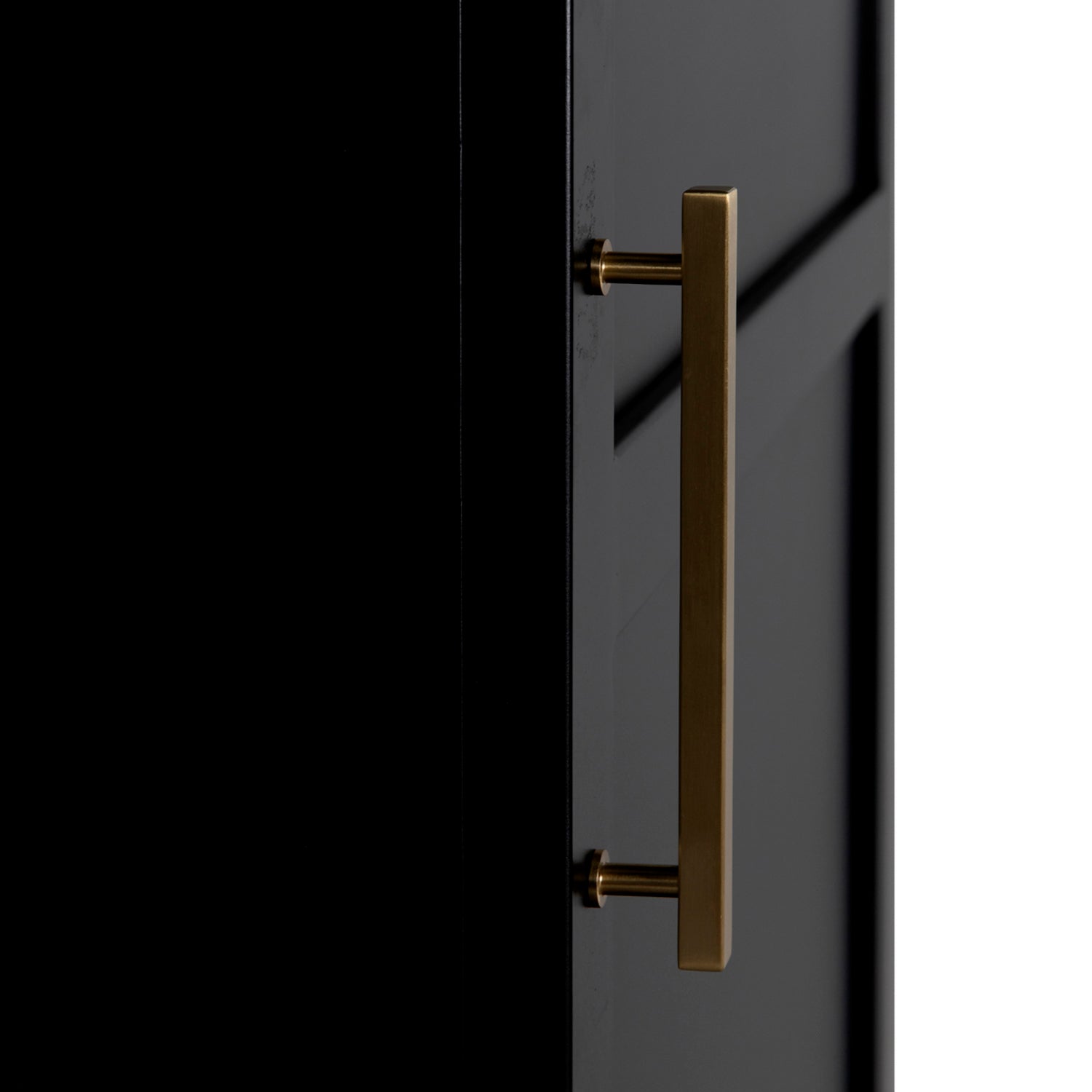 Noir New Tyrol Hutch