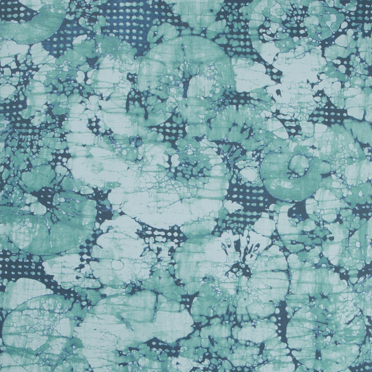 Kelly Wearstler x Lee Jofa Modern Mineral Paper Aquamarine Wallpaper
