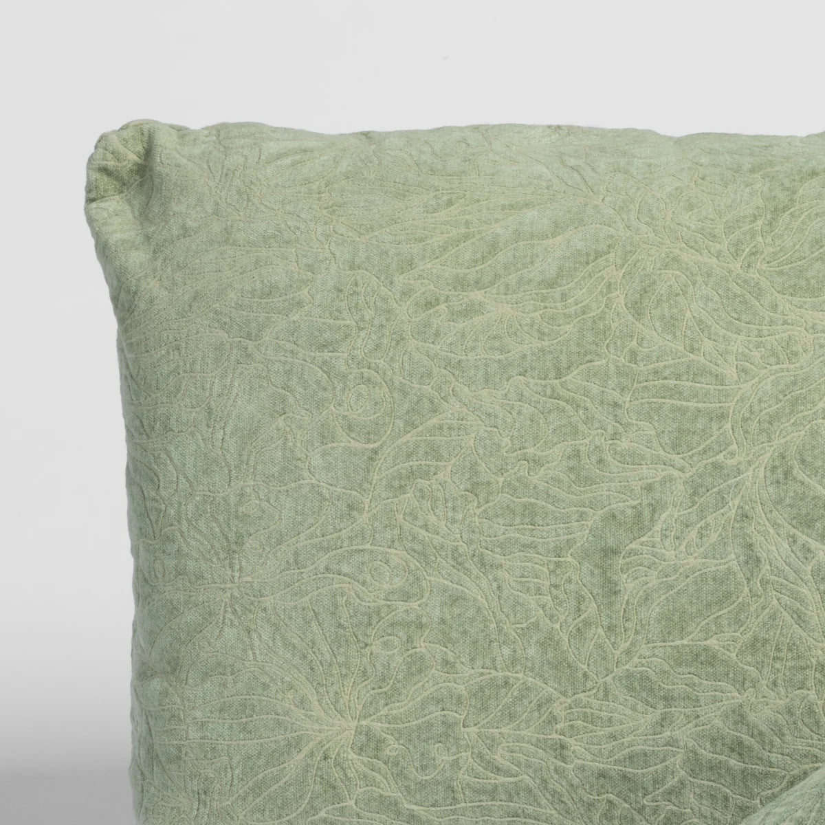 Bella Notte Georgia Throw Pillow