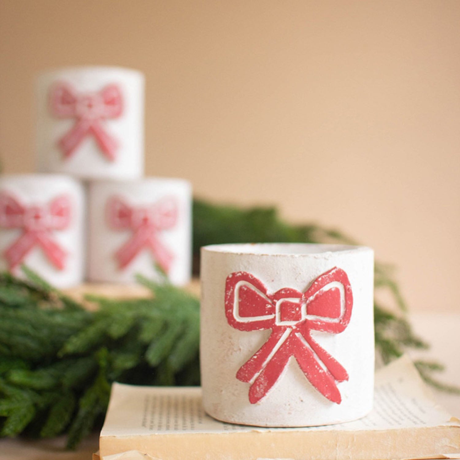 Bow Container Set of 4