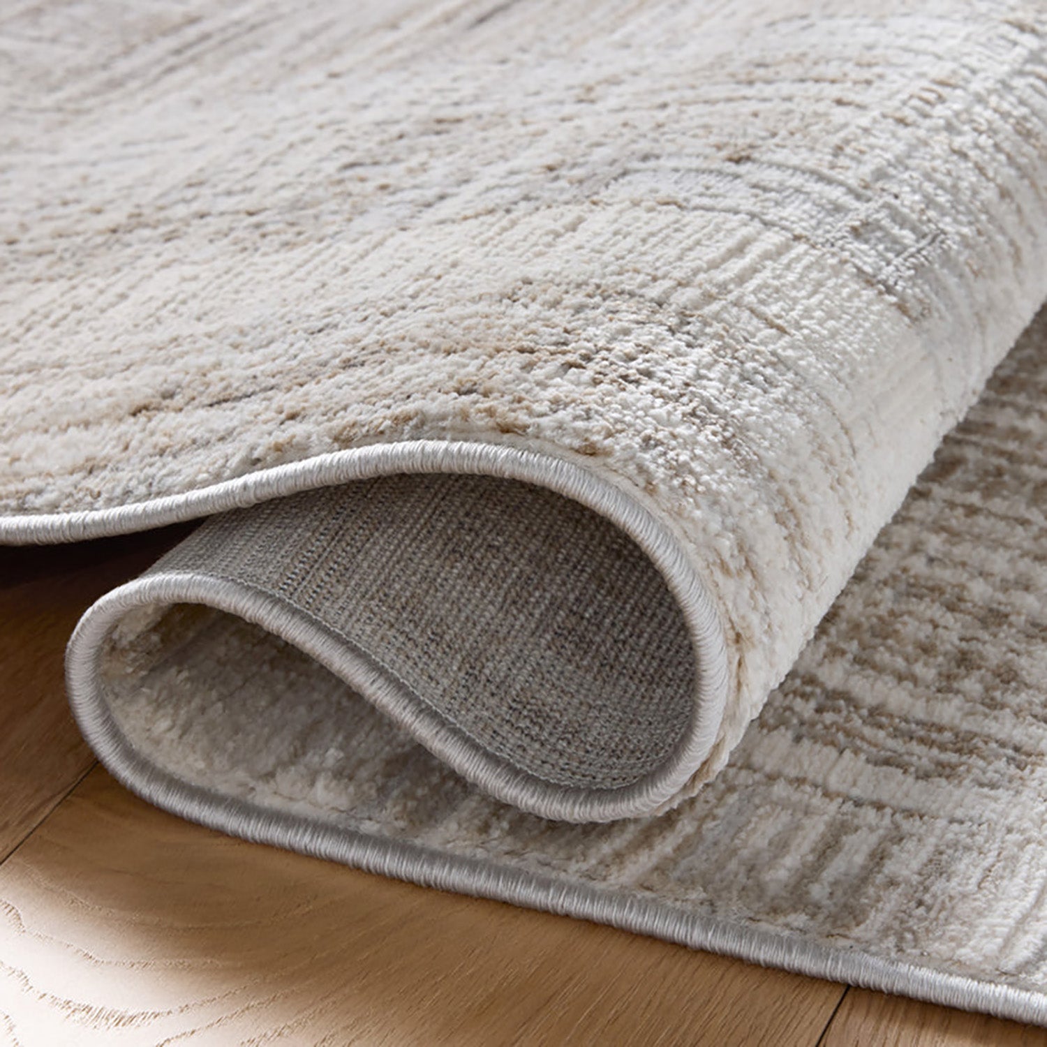 Loloi Hollis Pebble/Ivory Power Loomed Rug