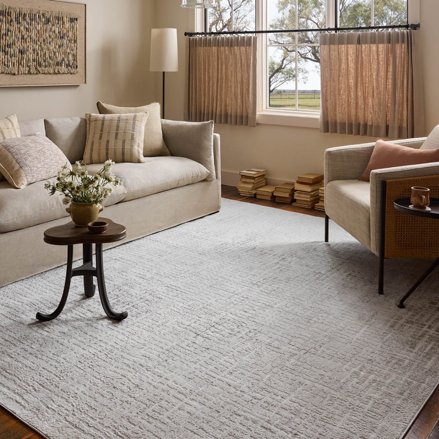 Loloi Hollis Ivory/Stone Power Loomed Rug