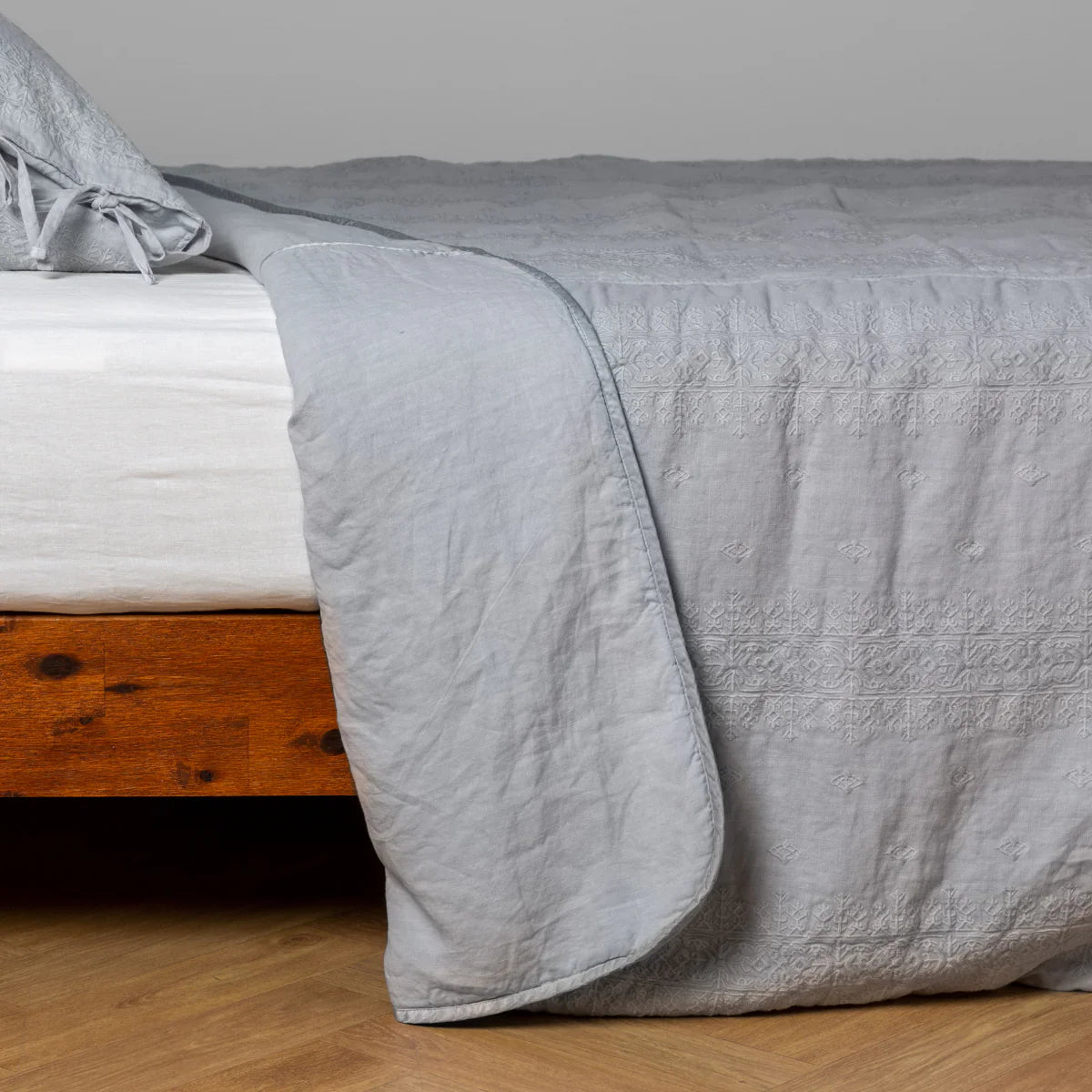 Bella Notte Ines Bedspread