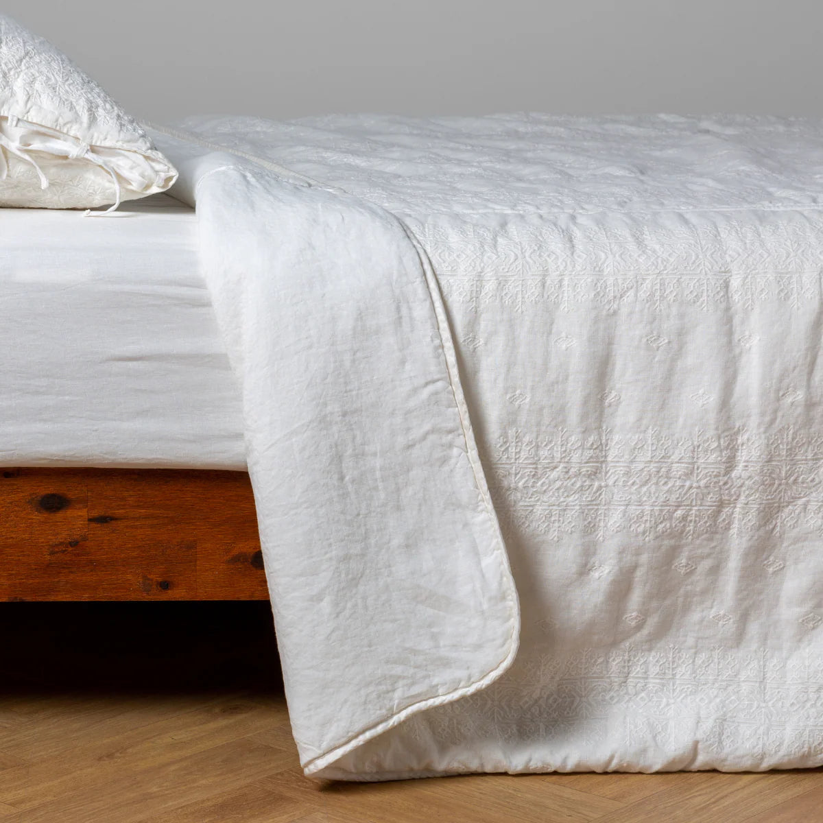 Bella Notte Ines Bedspread
