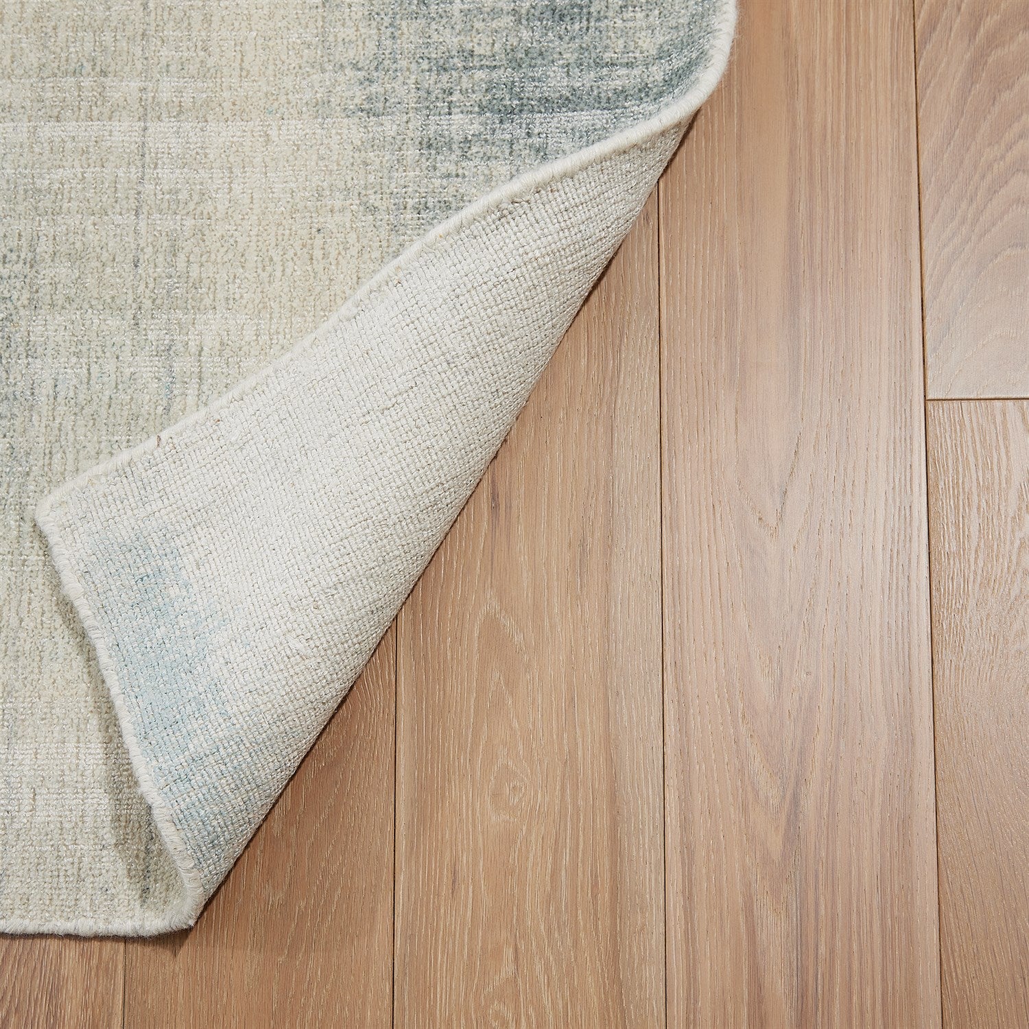 Global Views Cloudy Day Rug