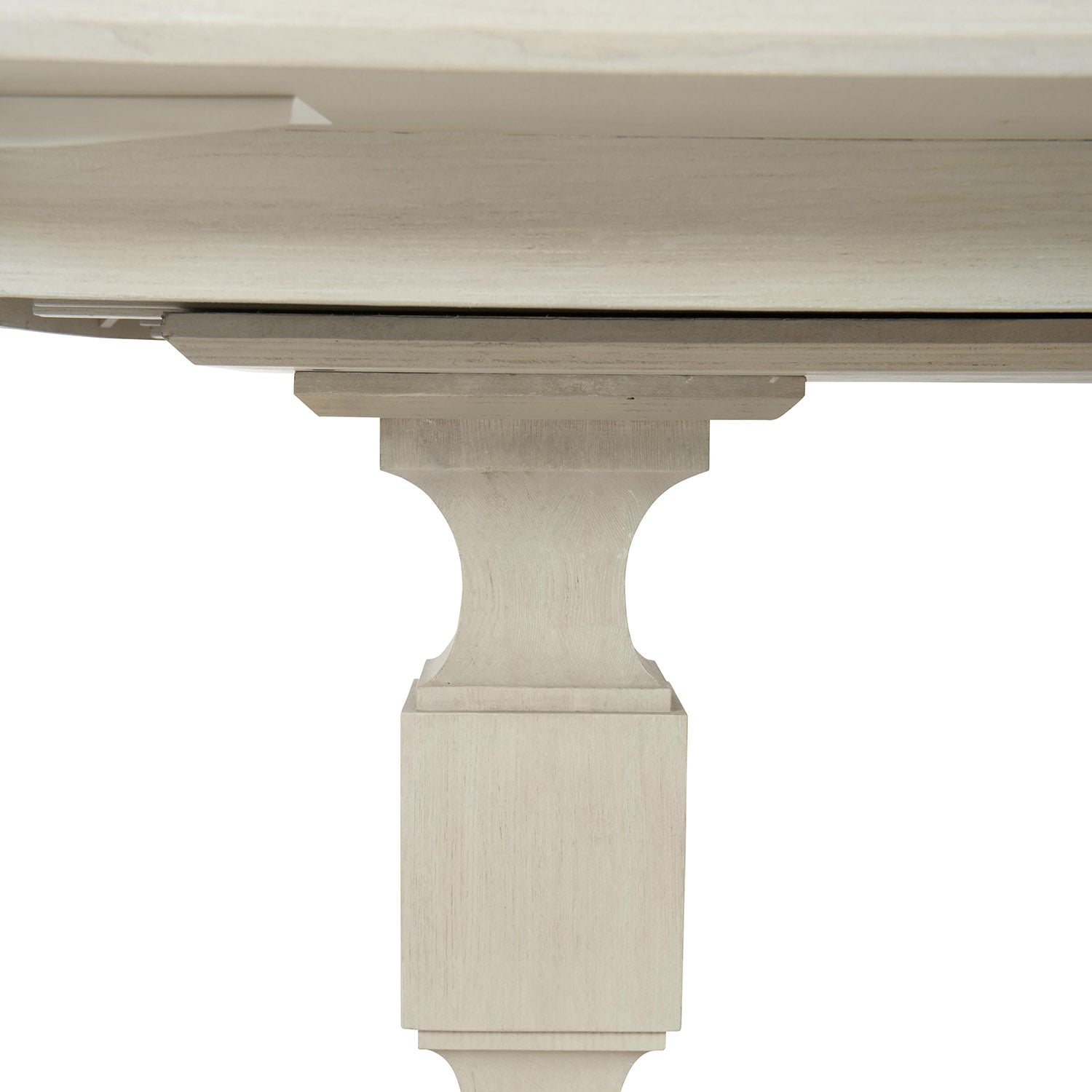 Bernhardt East Hampton Dining Table