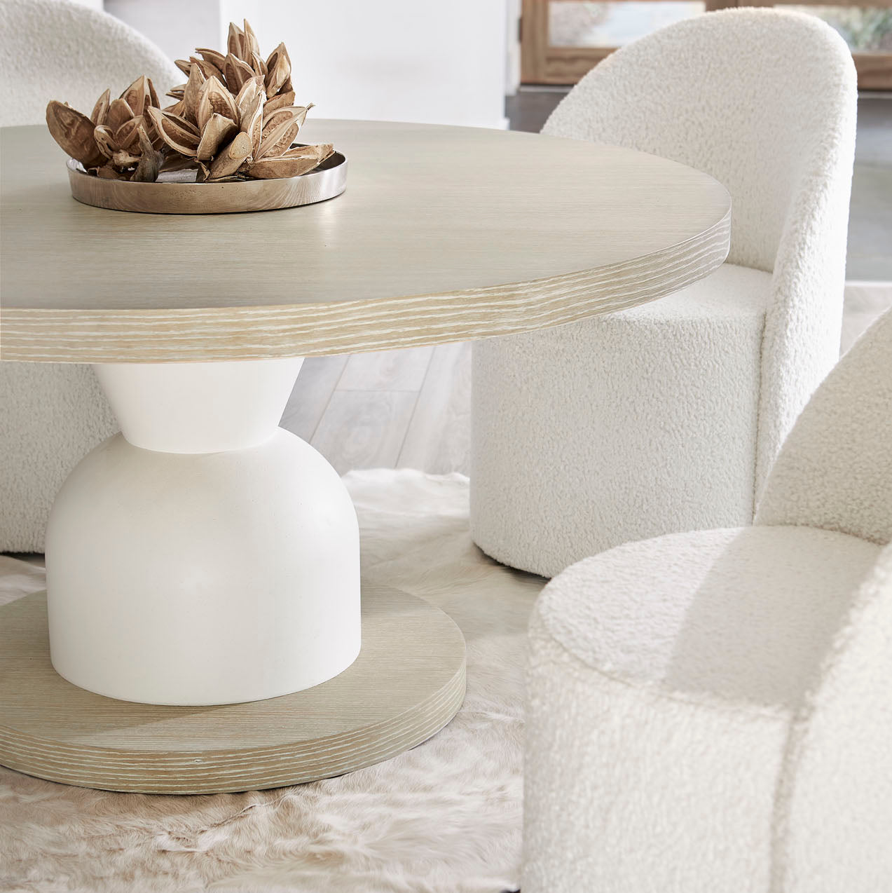 Bernhardt Solaria Round Dining Table