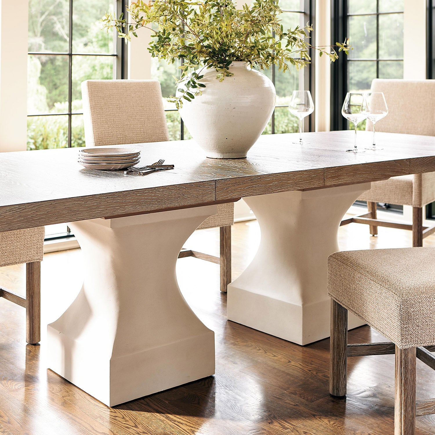 Bernhardt Aventura Dining Table