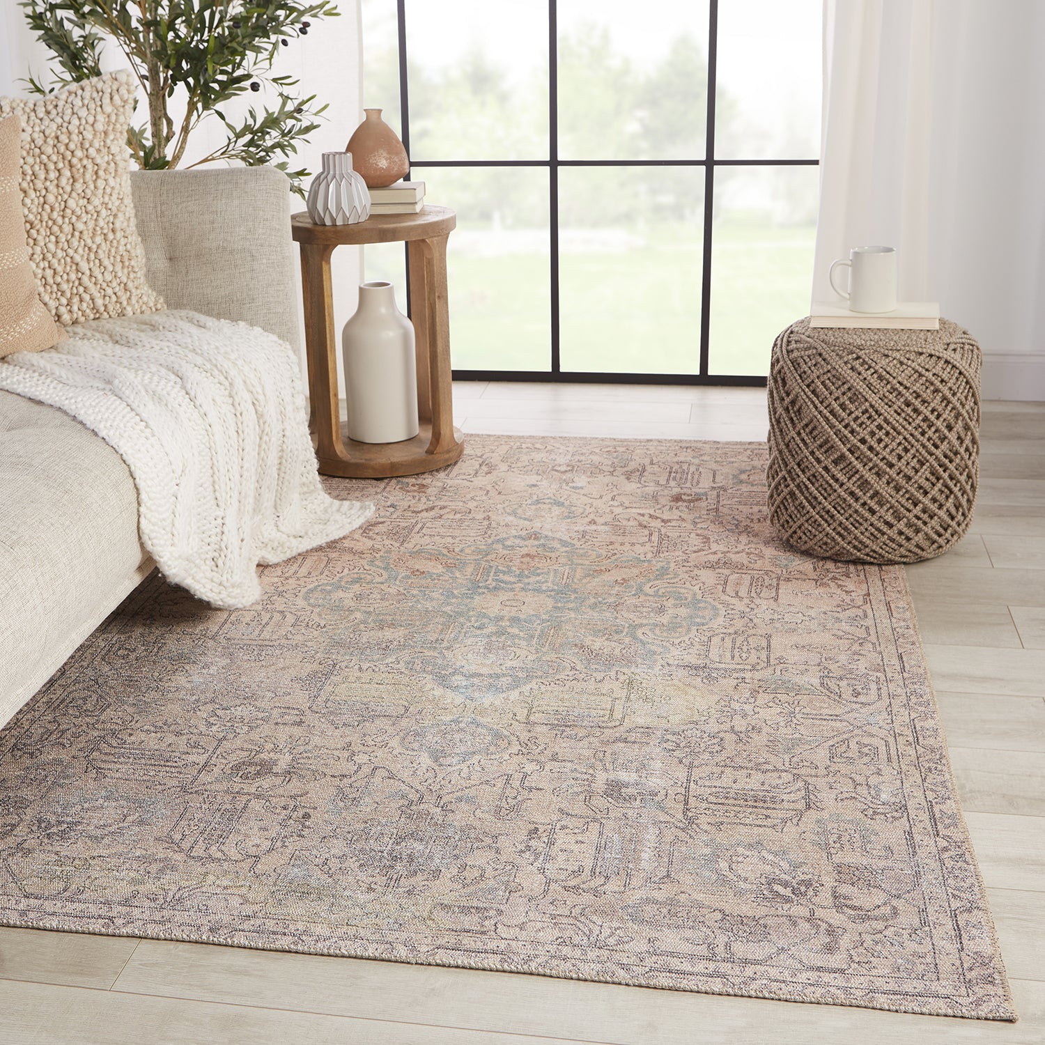 Jaipur Living Kindred Kadin Power Loomed Rug