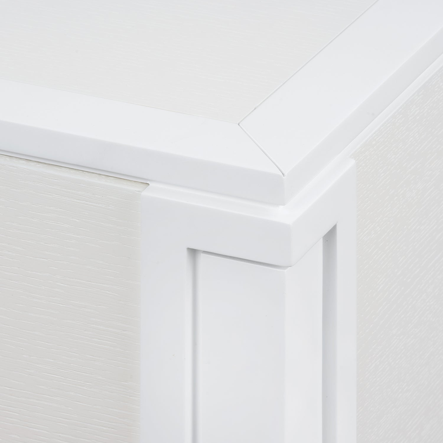 Villa and House Kingston Dresser