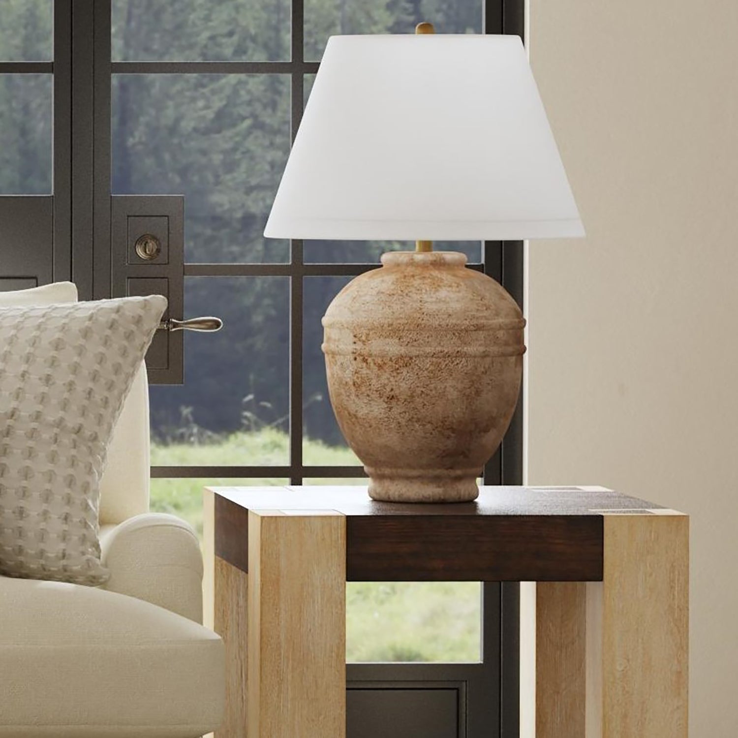 Bassett Mirror Ashland Table Lamp