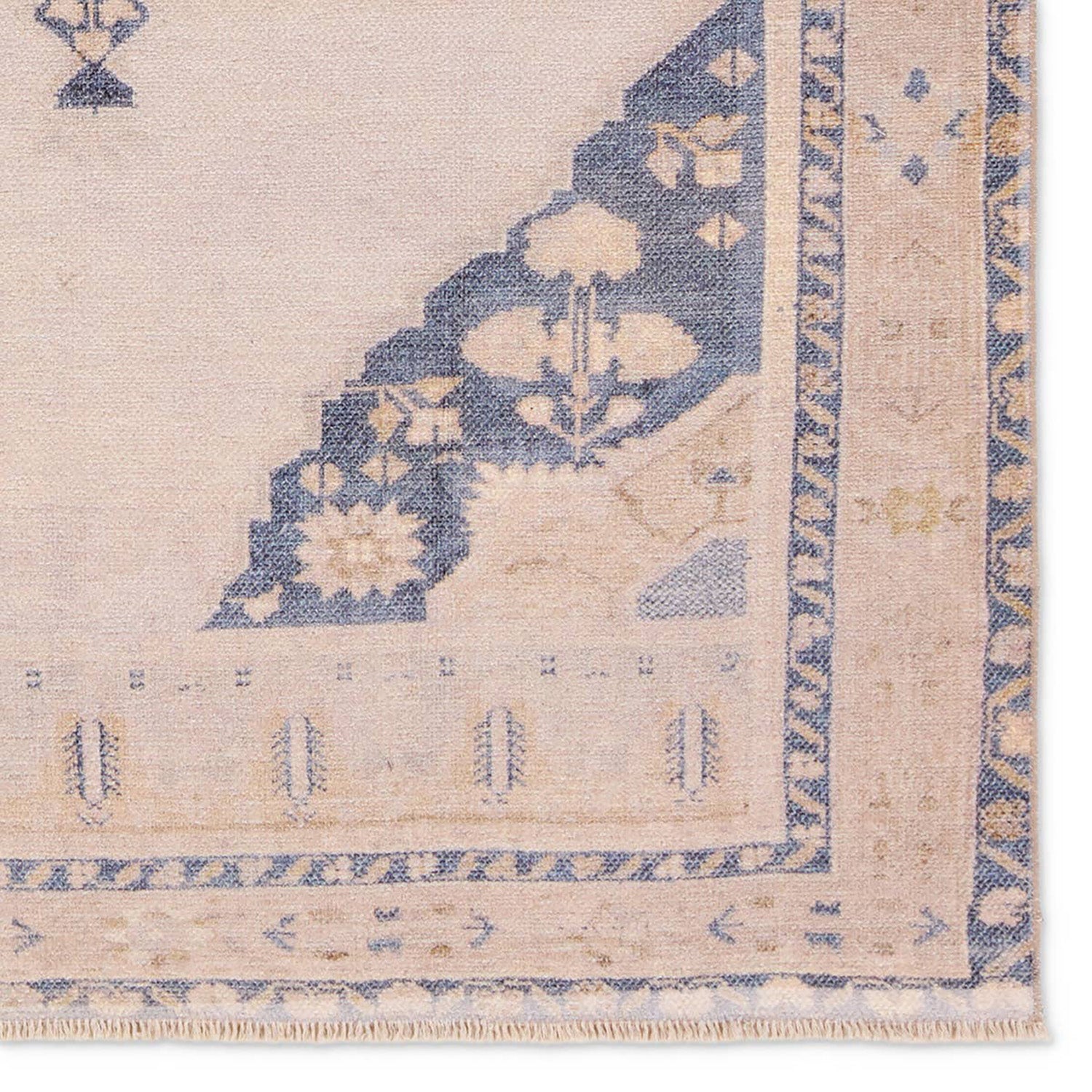 Label J by Jaipur Living Lumal Debolo Power Loomed Rug