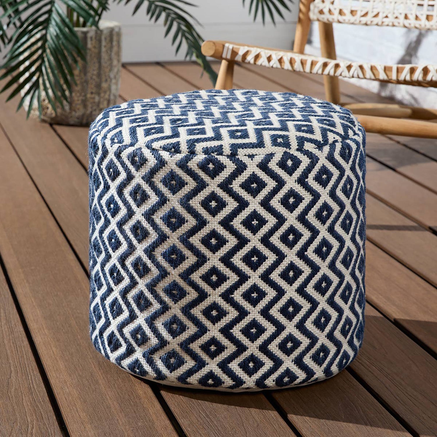 Label J by Jaipur Living Lenon Osbourne Indoor/Outdoor Pouf