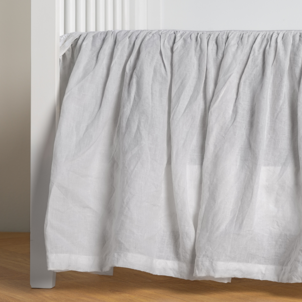 Bella Notte Linen Crib Skirt